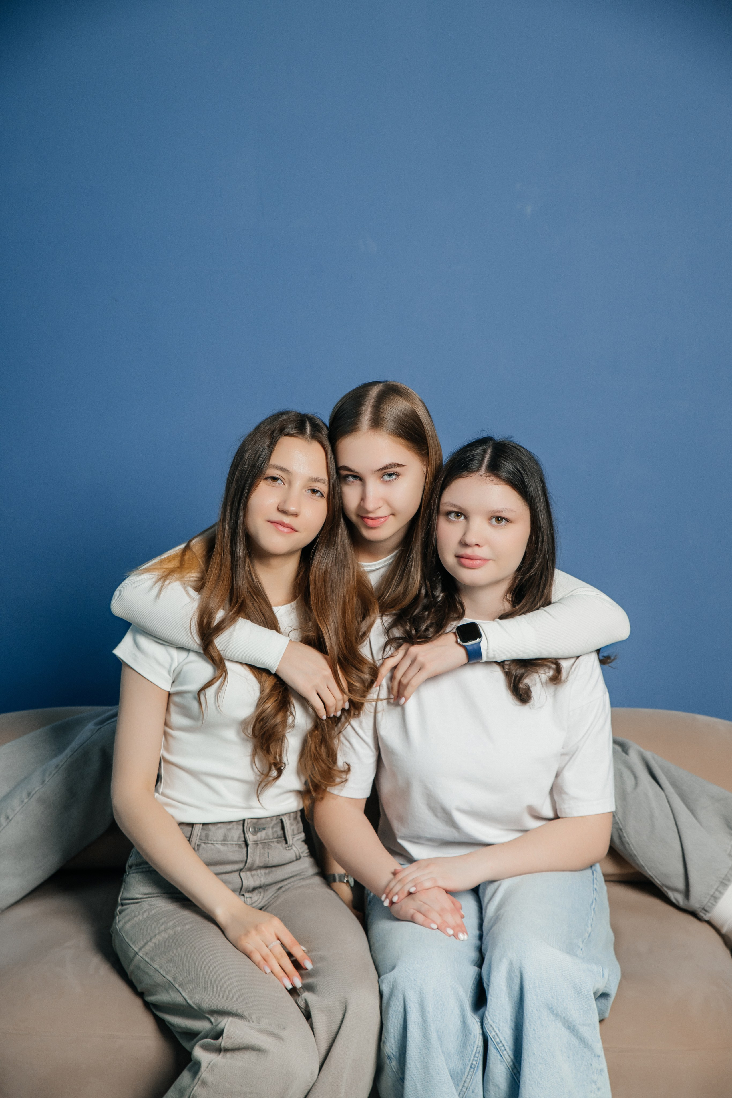 Школа № 16 — Владивосток 2025. Фотограф Ярмишко Дарья. Выпускные фотокниги