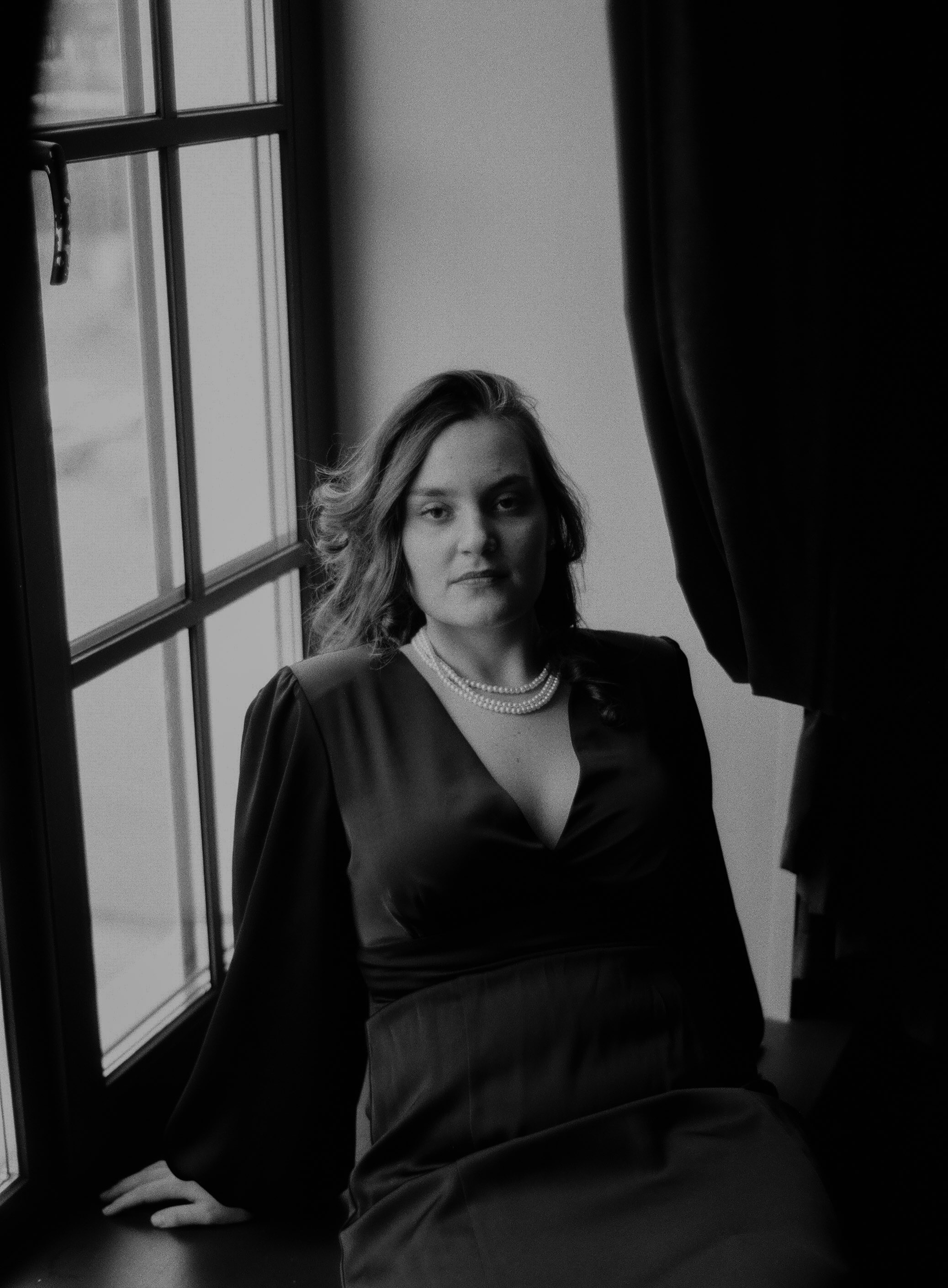 Elizabeth — episode 2. Пленочный фотограф