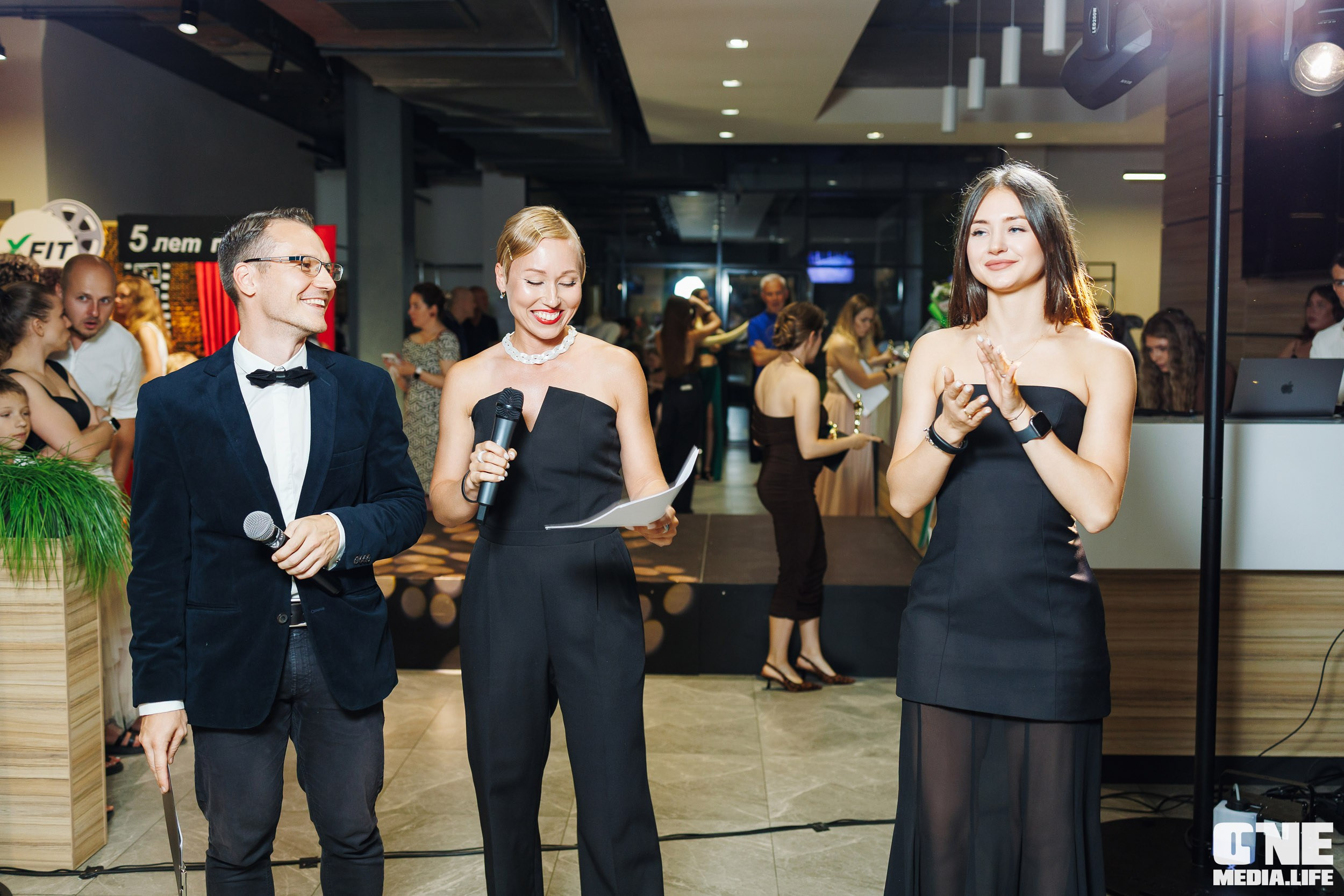 Фоторепортаж с 5-летия фитнес-клуба X-Fit. One Media Life: фоторепортажи, фотоотчеты с мероприятий и заведений