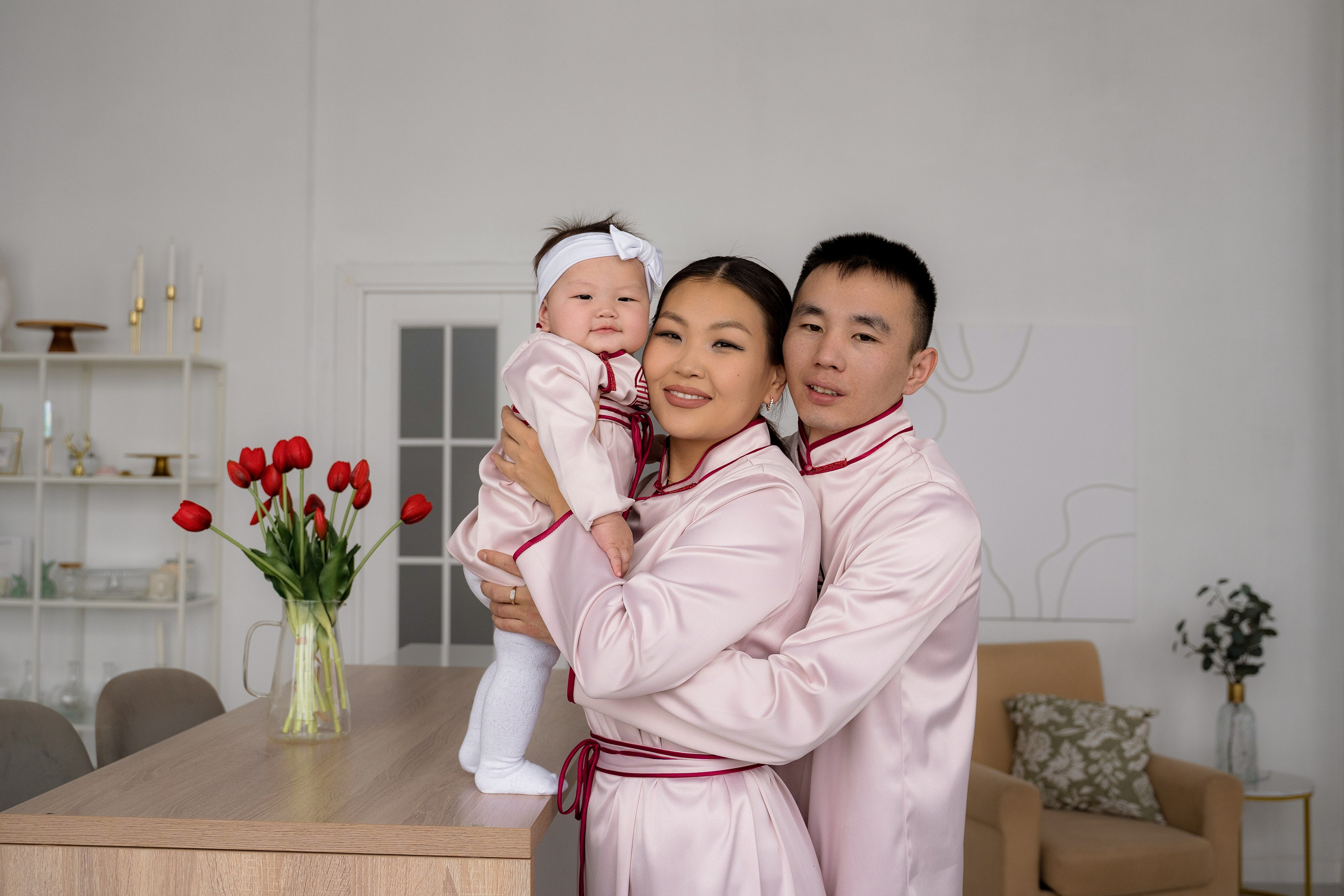 Семейная Люкс. Фотостудия Малина в городе Улан-Удэ. Фотограф Ирина Жарникова