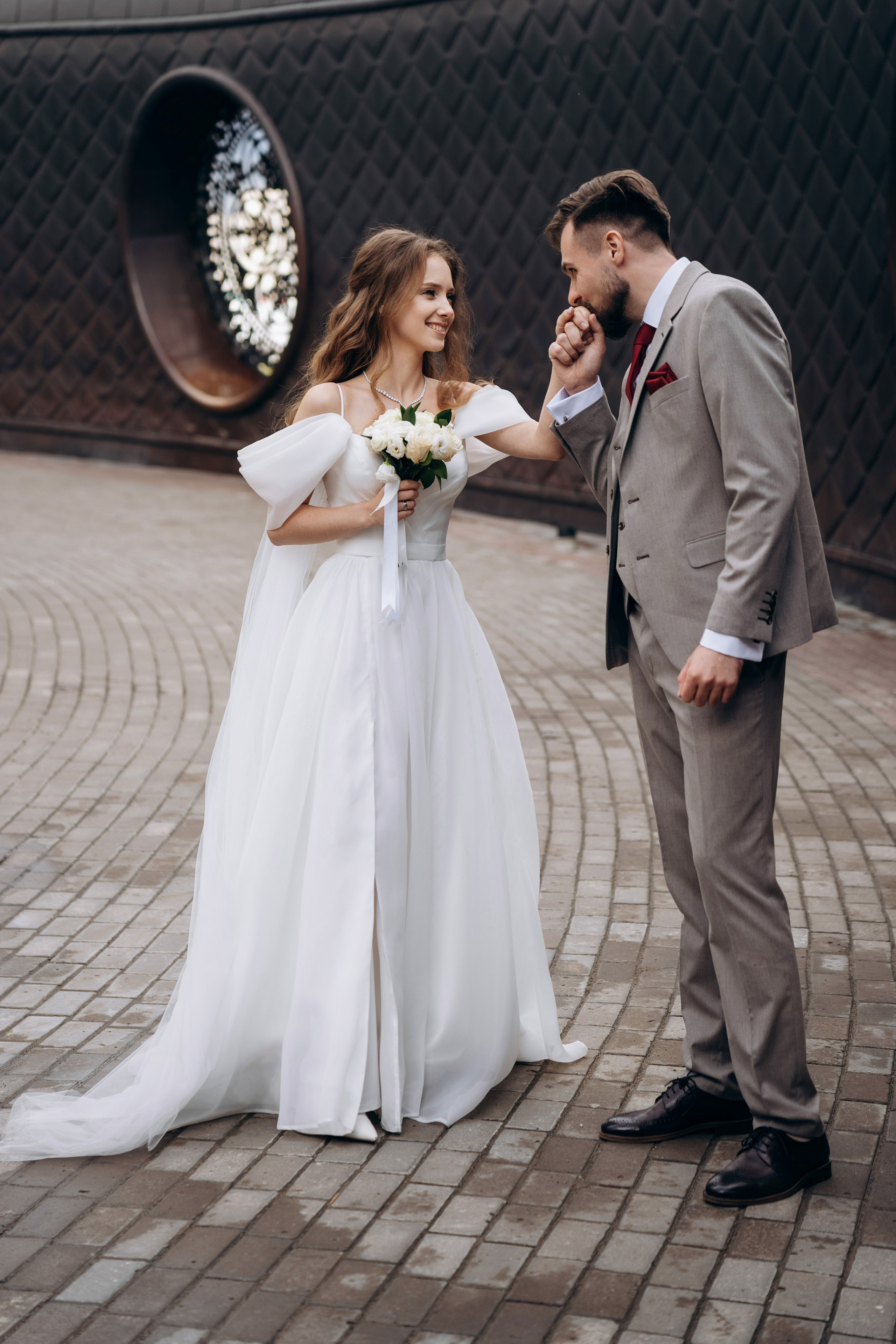 Фотосессия на крыше Чаши, свадебный фотограф Казань