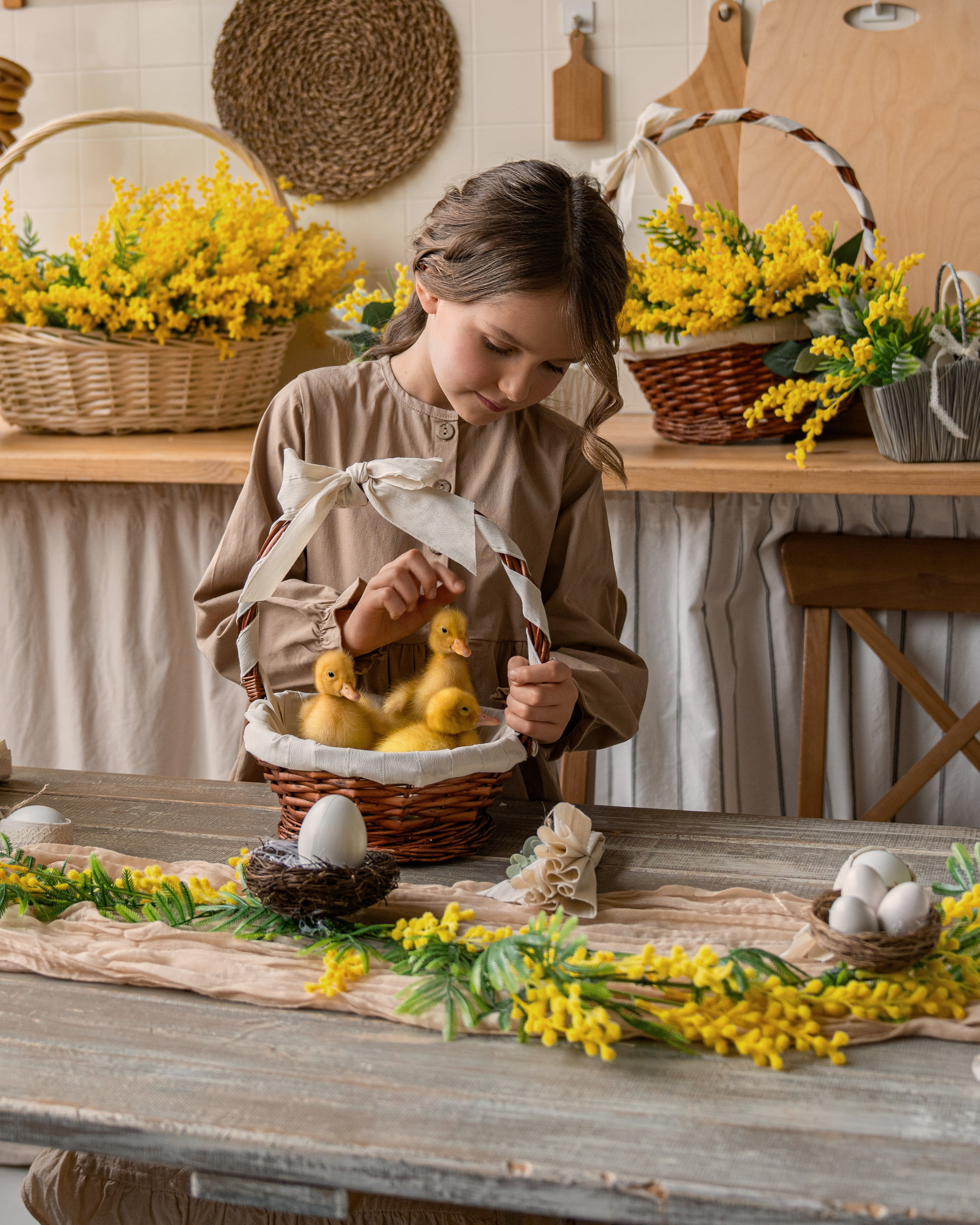 Девочка Сашенька и козочка + кролики + утята. Семейный и портретный фотограф в Санкт-Петербурге Татьяна Гримоть