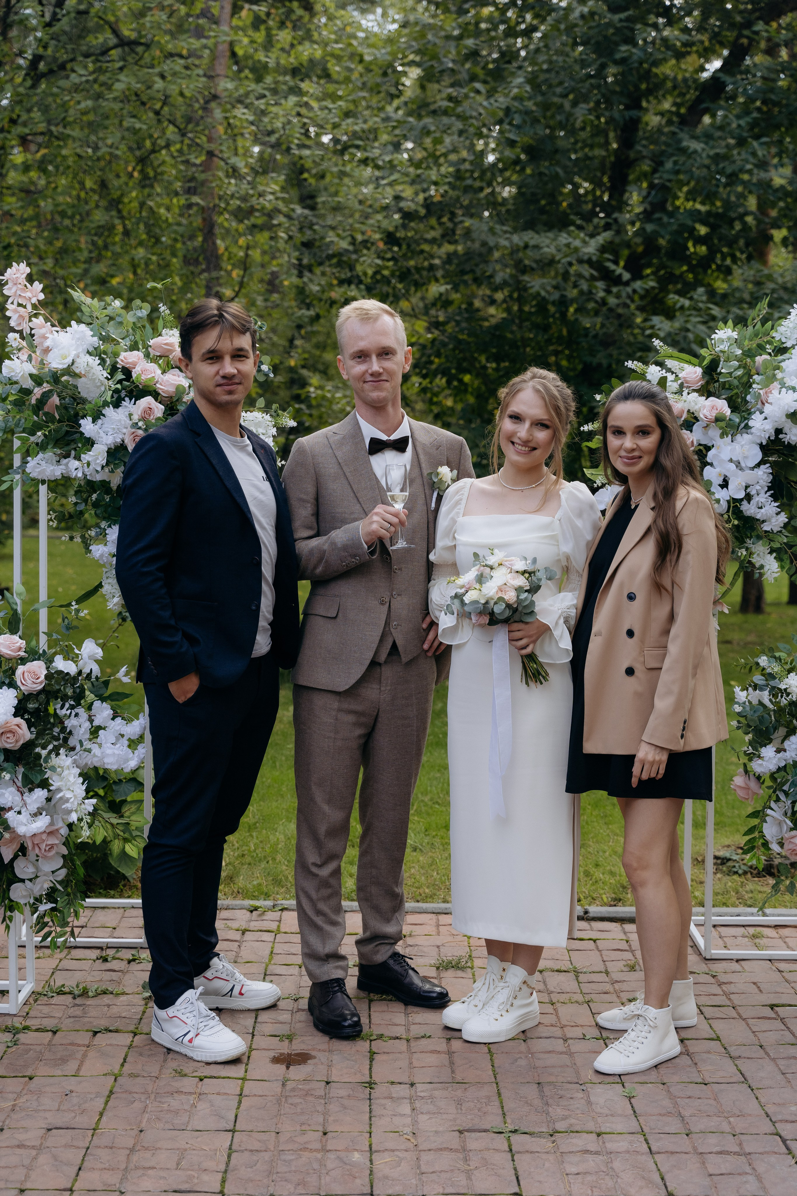 Саша и Даша. Свадебный и семейный фотограф в Новосибирске Наталья Зорина