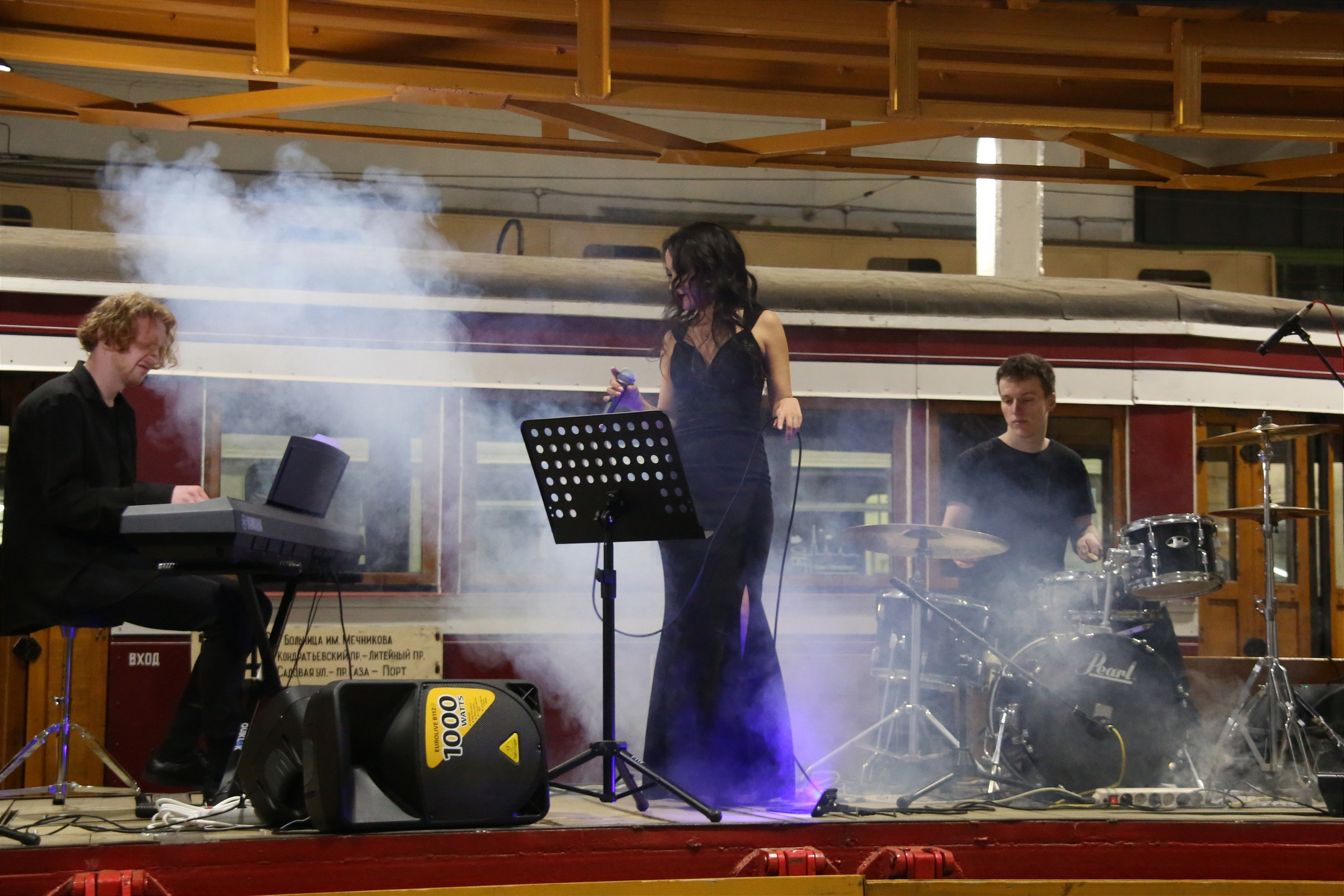 Концерт UNO BAND. Фотограф в Санкт-Петербурге. Индивидуальная съемка и фотопрогулки