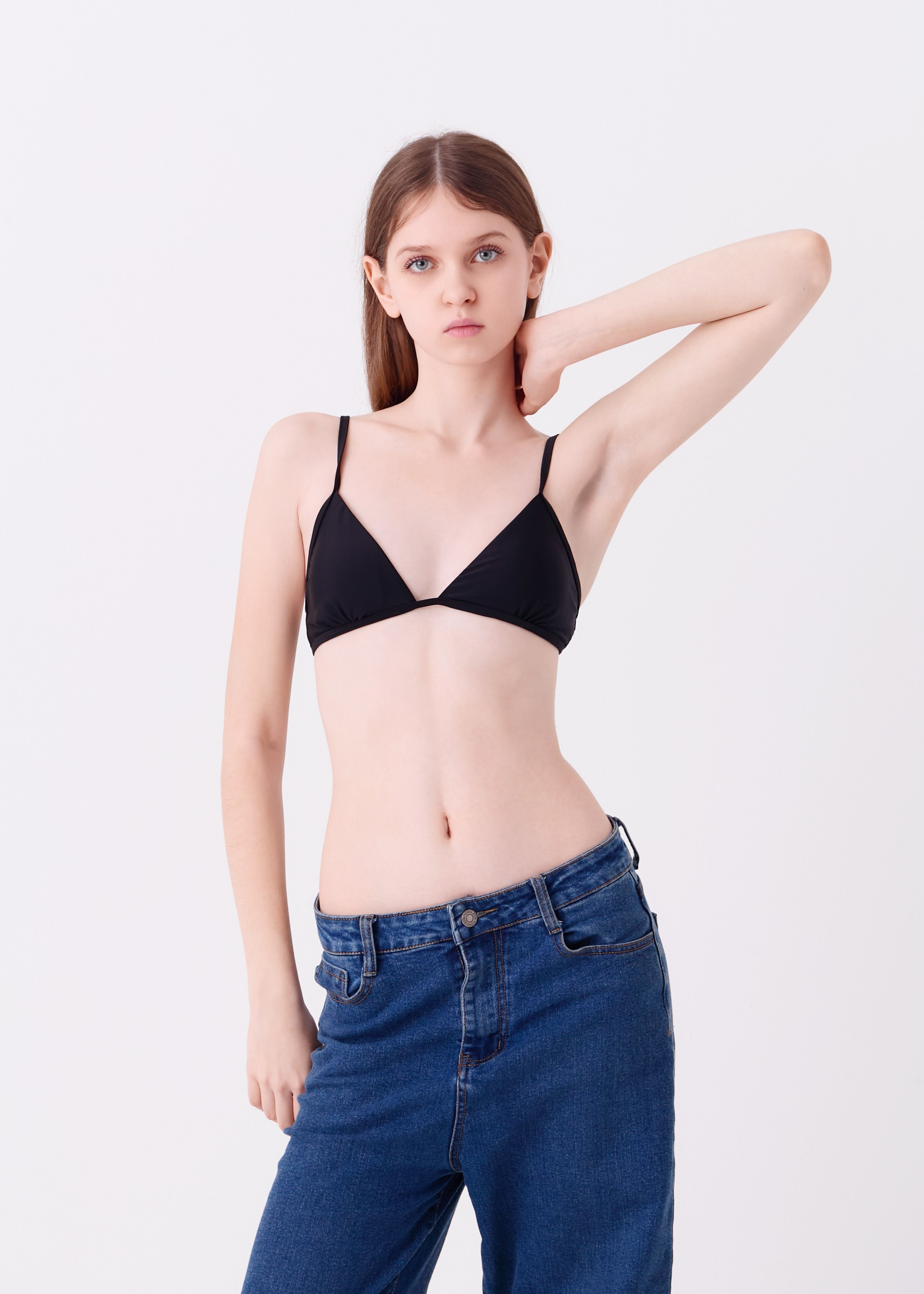 Модельные тесты для Ксении. Модельные тесты в Москве. Фотограф Вика Паршина