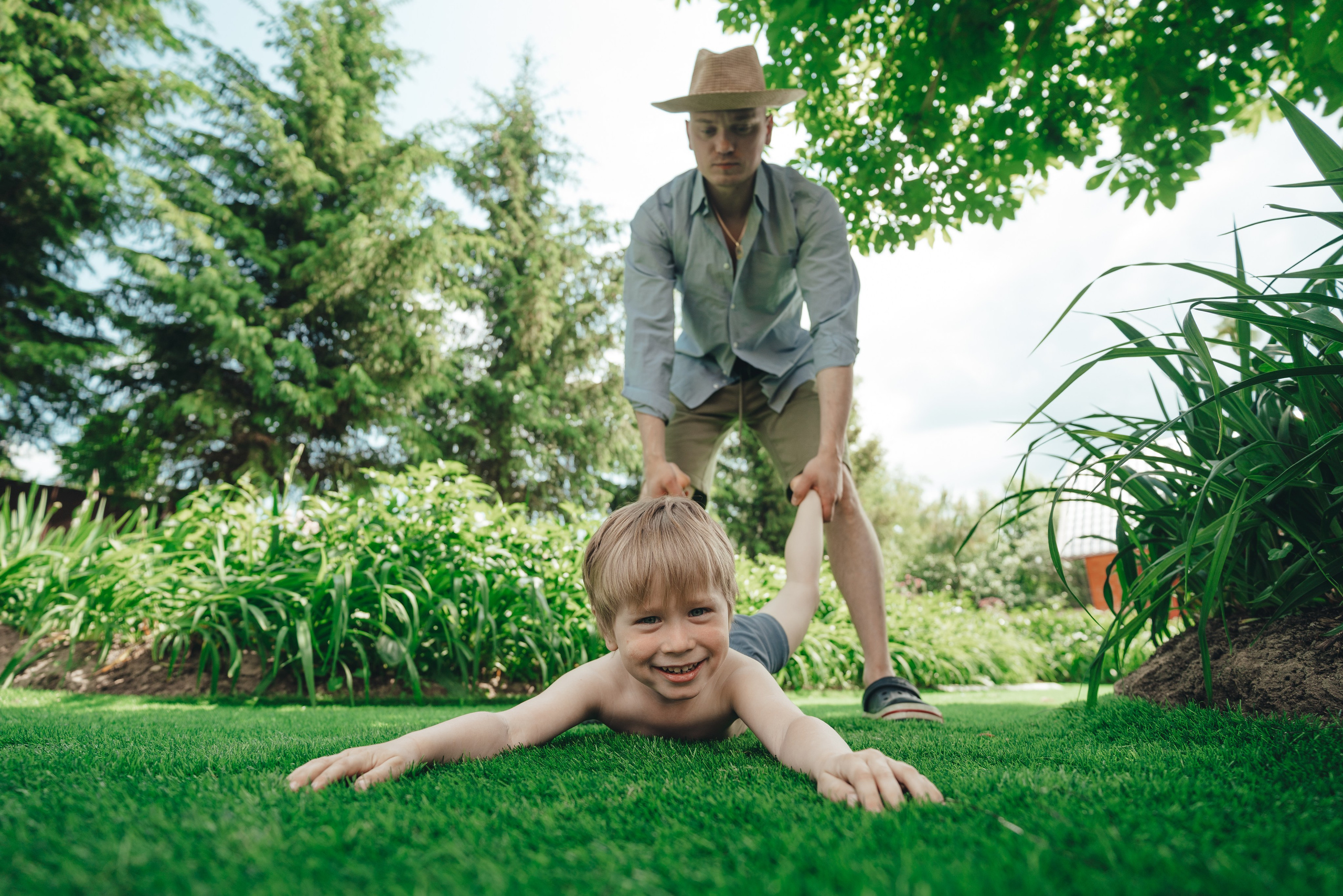 СЫН ВИДИТ В ОТЦЕ ГЕРОЯ, ДОЧЬ — РЫЦАРЯ. Семейный и детский фотограф Анна Бренч