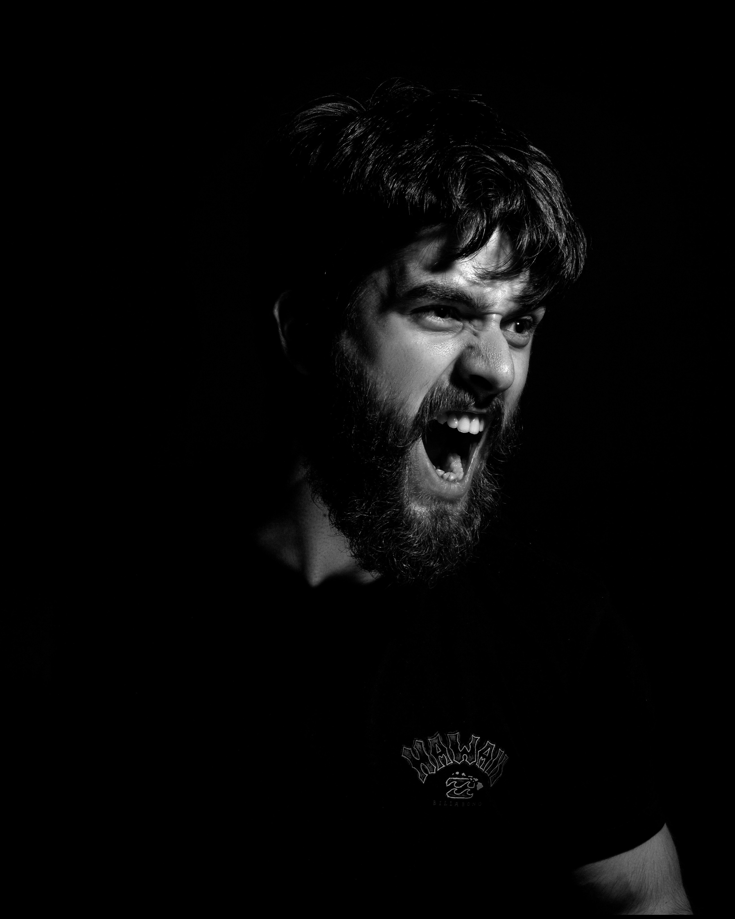 Мужской портрет. Визуальный дизайнер из Санкт-Петербурга Айси Клусова