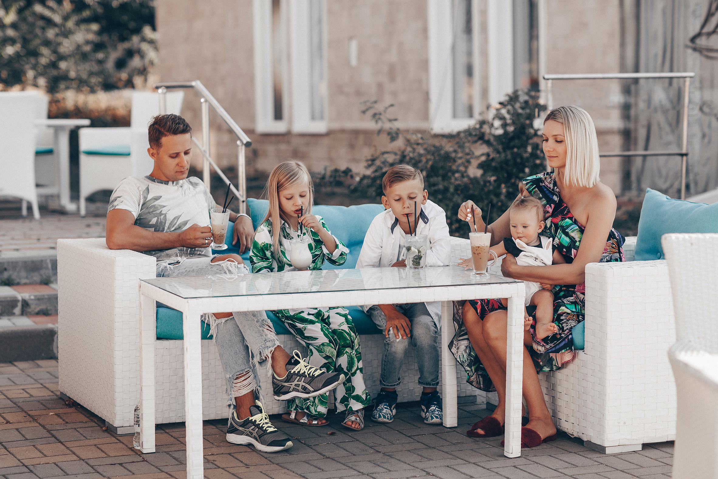 Морская семейная фотосессия. Семейный фотограф в Краснодаре Нина Курнявко