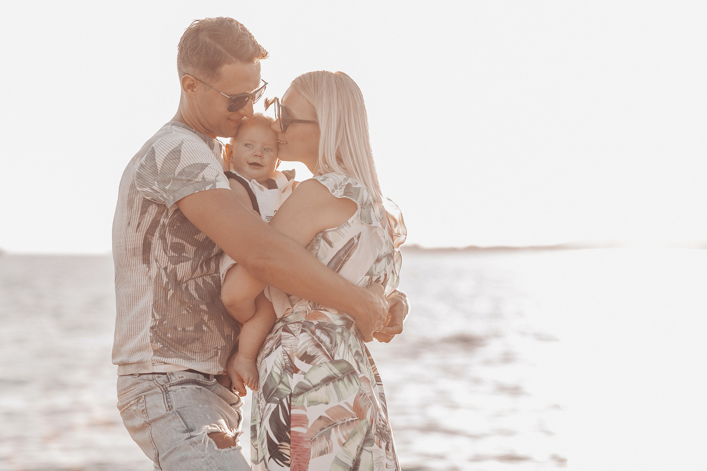 Морская семейная фотосессия. Семейный фотограф в Краснодаре Нина Курнявко