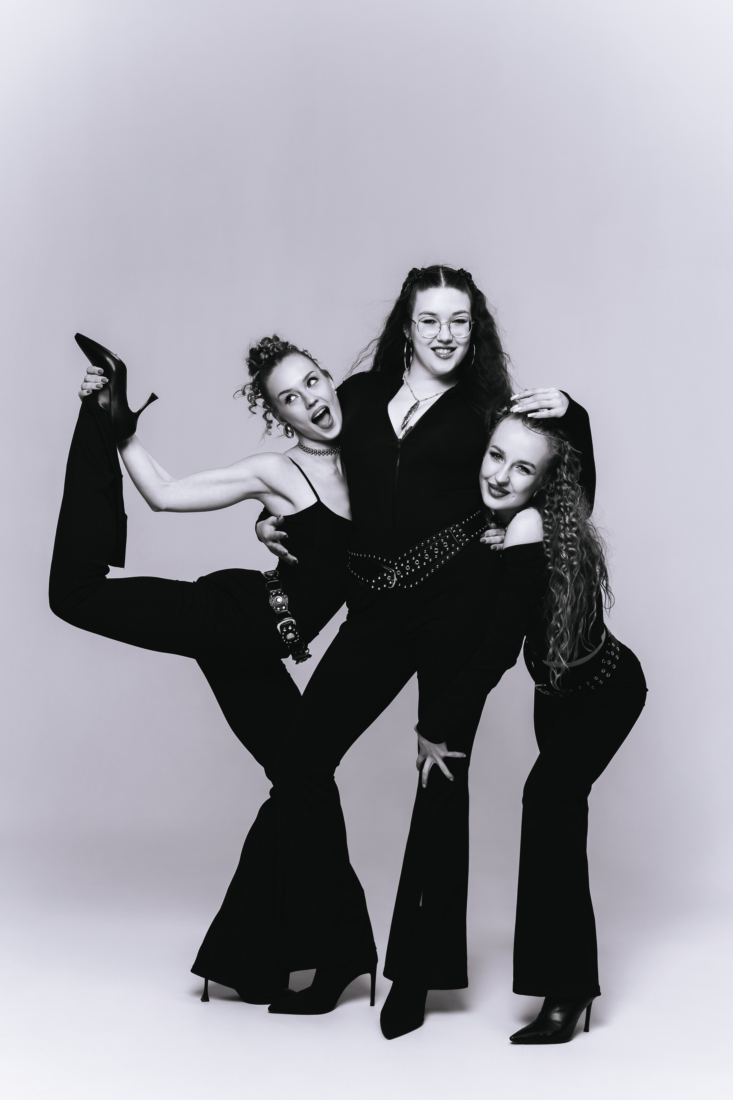 Подружки в стиле Charlie's angels. Крылова Светлана Фотограф Челябинск