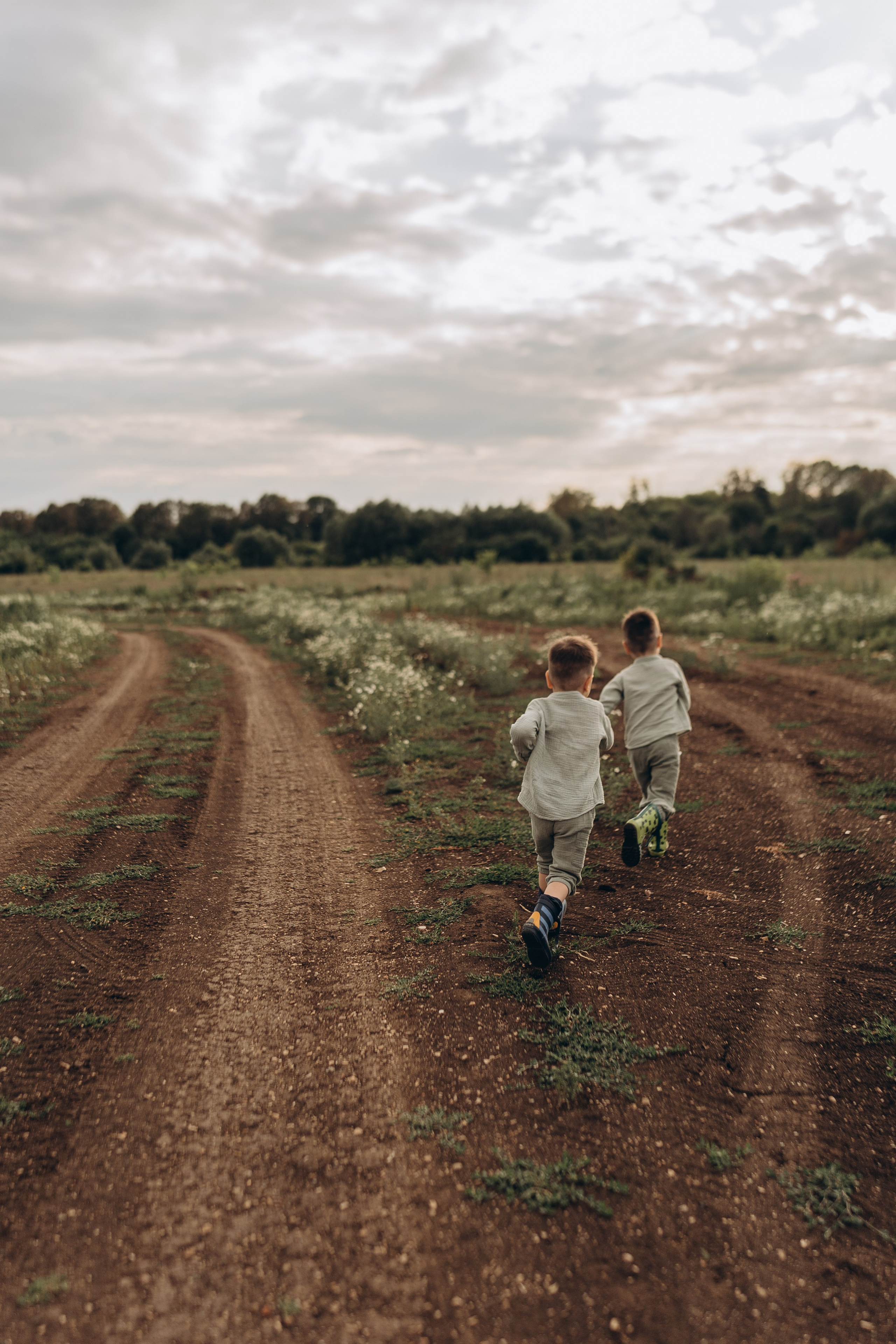 Лето. Ромашки. Семья. Семейный и домашний фотограф в Уфе Ирина Гарасюта