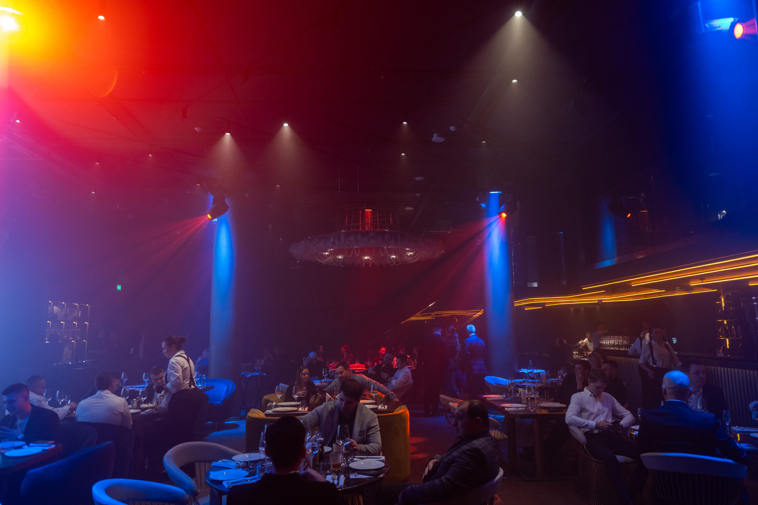 CROWN BIRTHDAY. Свадебный фотограф в России и заграницей — Ольга Каретникова