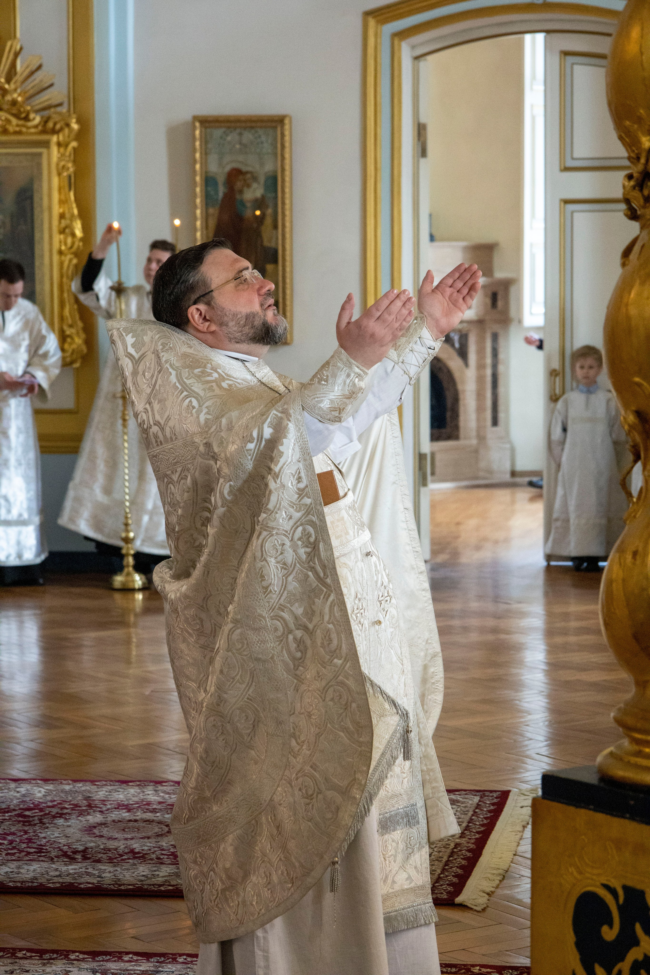 ВЕЛИКАЯ СУББОТА. НИКОЛО-БОГОЯВЛЕНСКИЙ МОРСКОЙ СОБОР