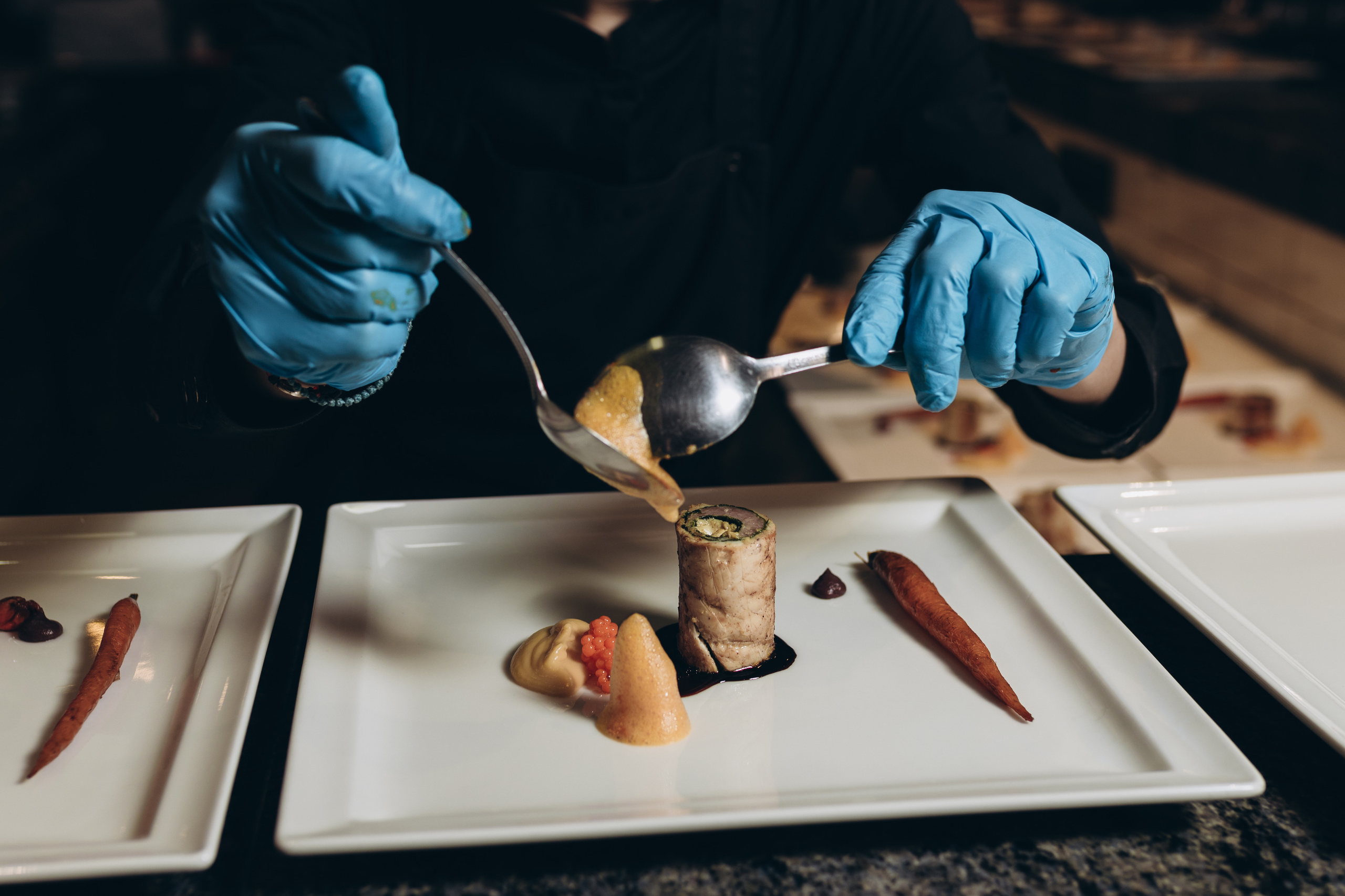 Ужин от Екатерины Алехиной в NOK. Фотограф Ксюша Белоносова