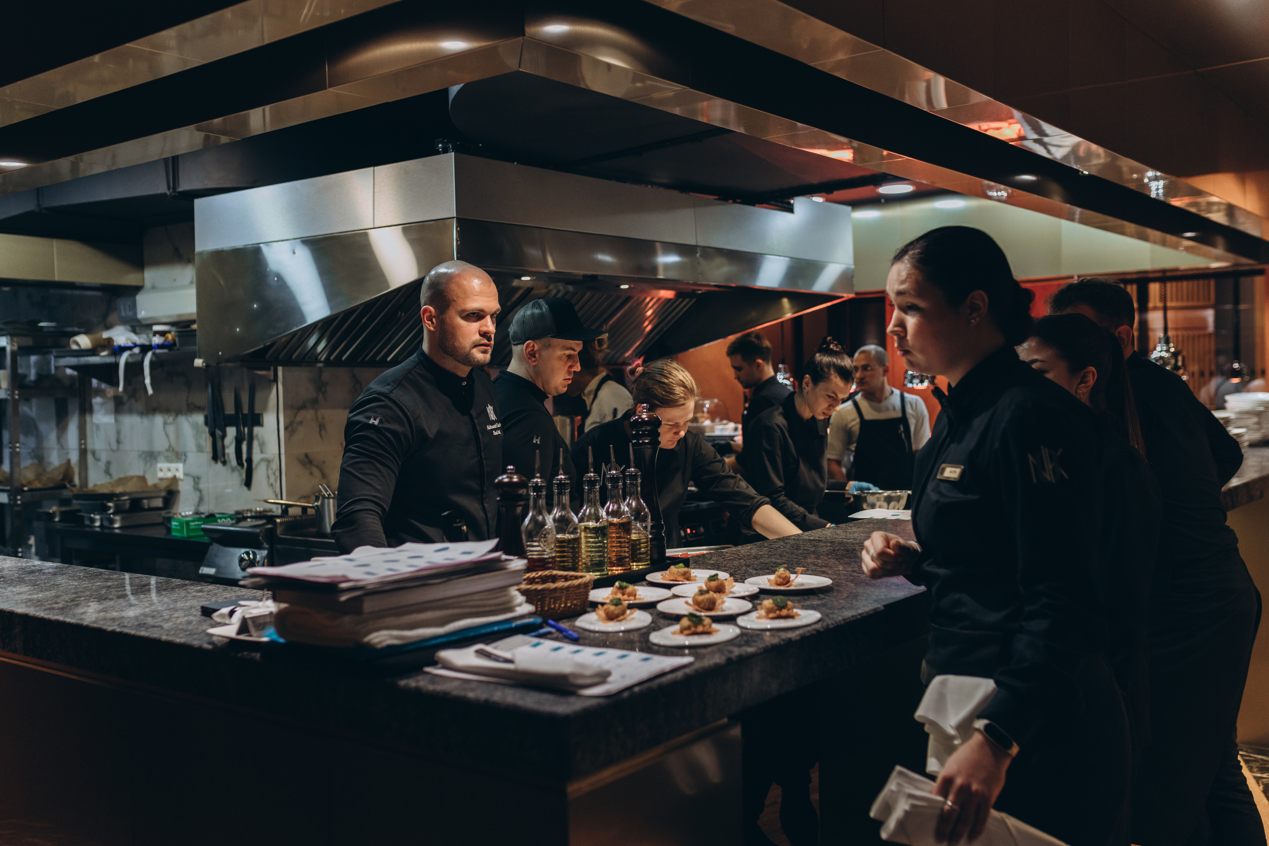 Ужин от Екатерины Алехиной в NOK. Фотограф Ксюша Белоносова