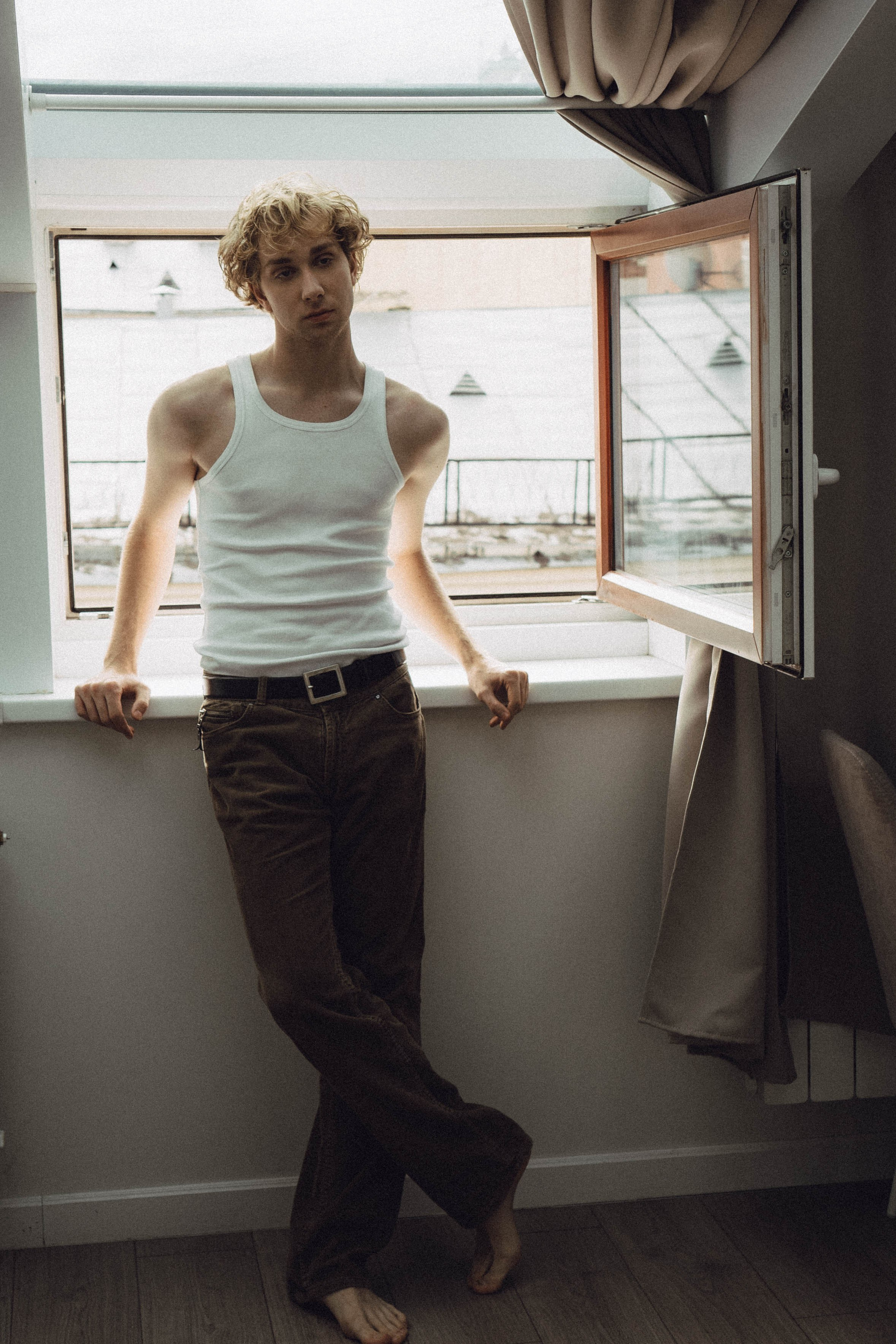 СВАДЕБНАЯ СЬЕМКА В ОТЕЛЕ. СБОРЫ ЖЕНИХА И НЕВЕСТЫ И ТАКЖЕ ТОР И ПОДГОТОВКА К ПРОГУЛКЕ. Профессиональный фотограф, Санкт-Петербург — Виктория Богомолова