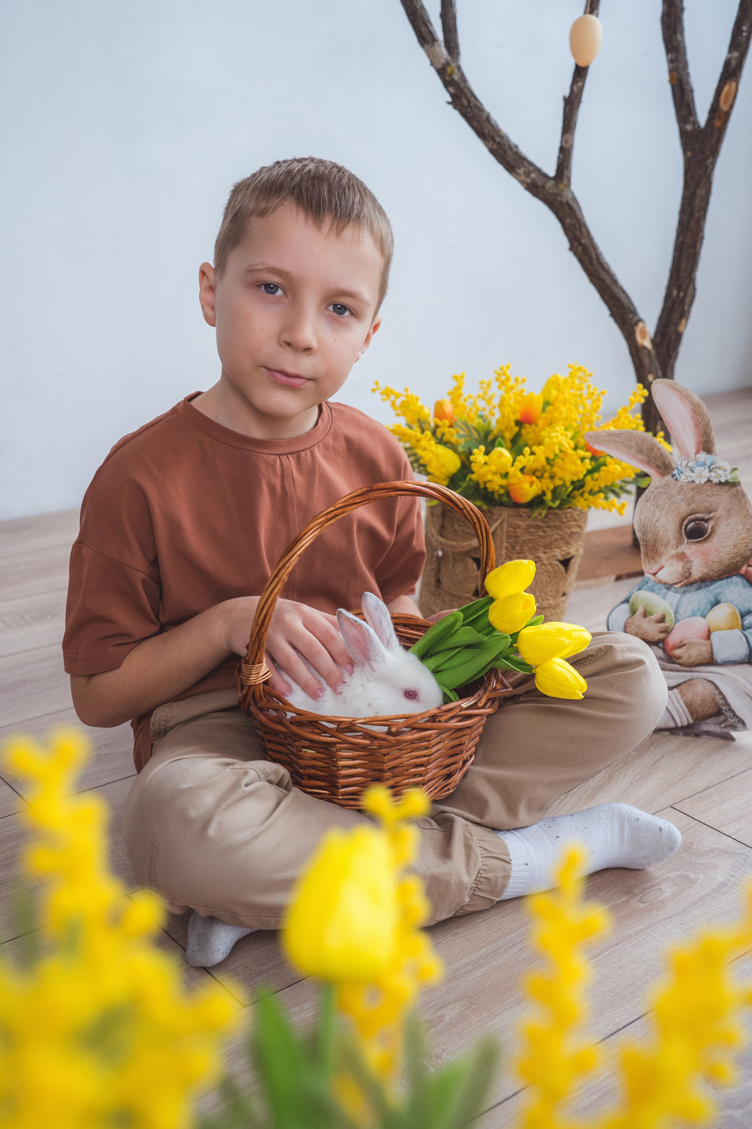 Пасхальный фотодень с цыплятами и кроликами. Фотограф Маргарита Слободянина в Хабаровске