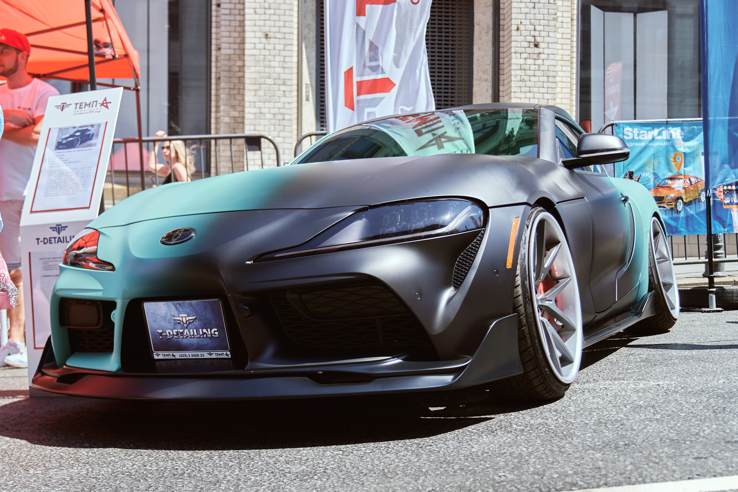 «Auto-салон 2025». Фотограф во Владивостоке