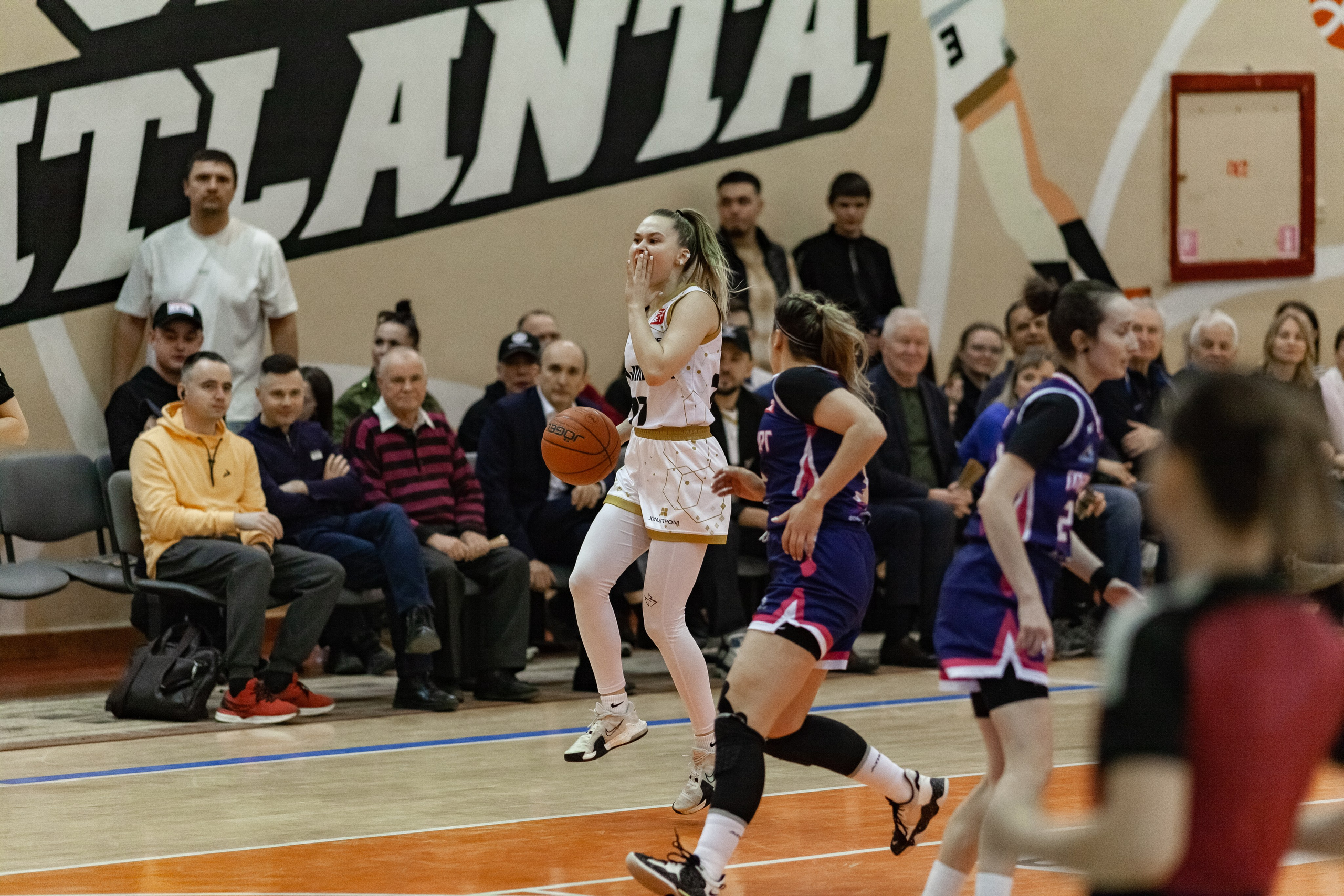 ЧГУ-Атланта — Металлург. Фотография