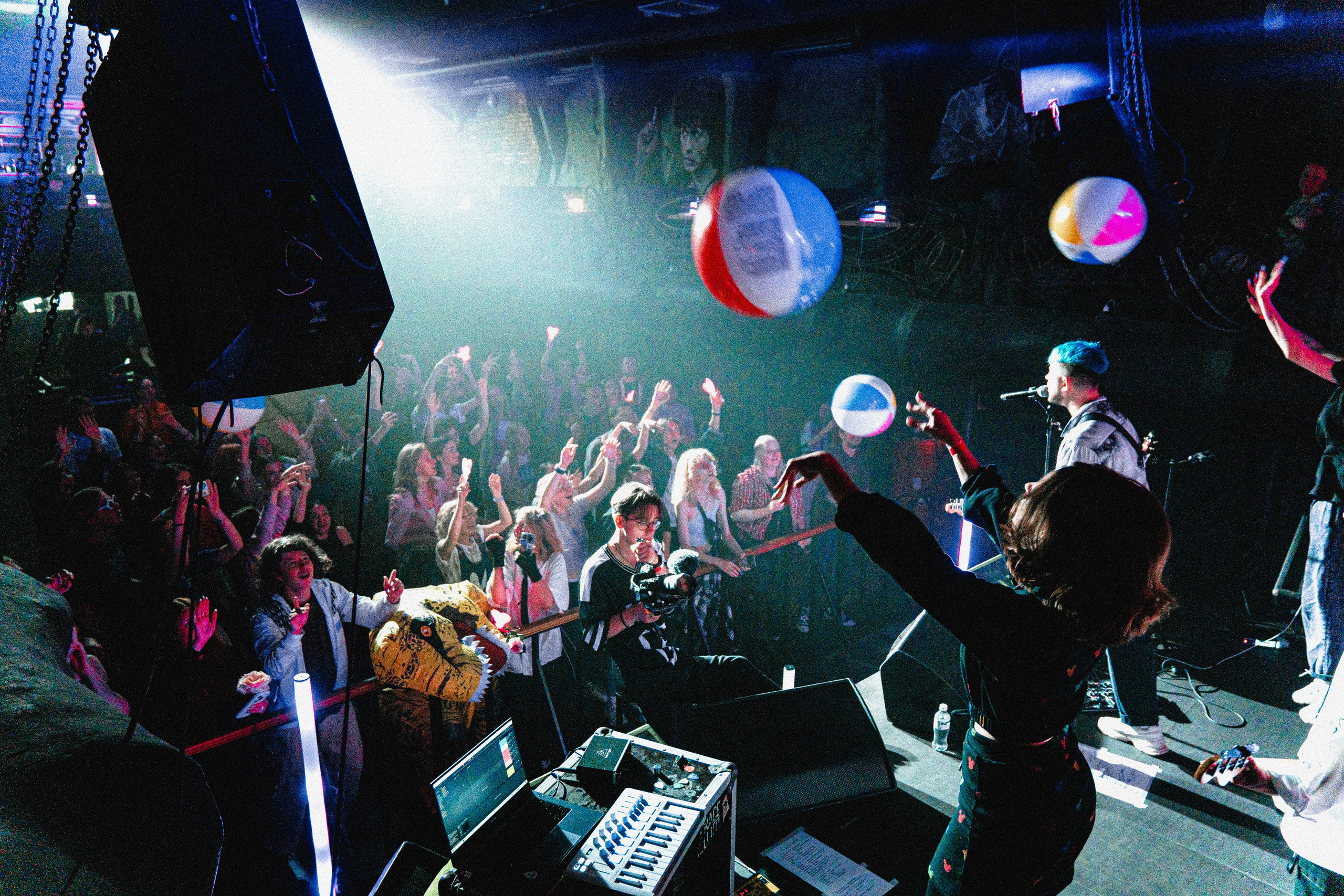 Pinkglasses. Репортажный фотограф Даниил Коваленко