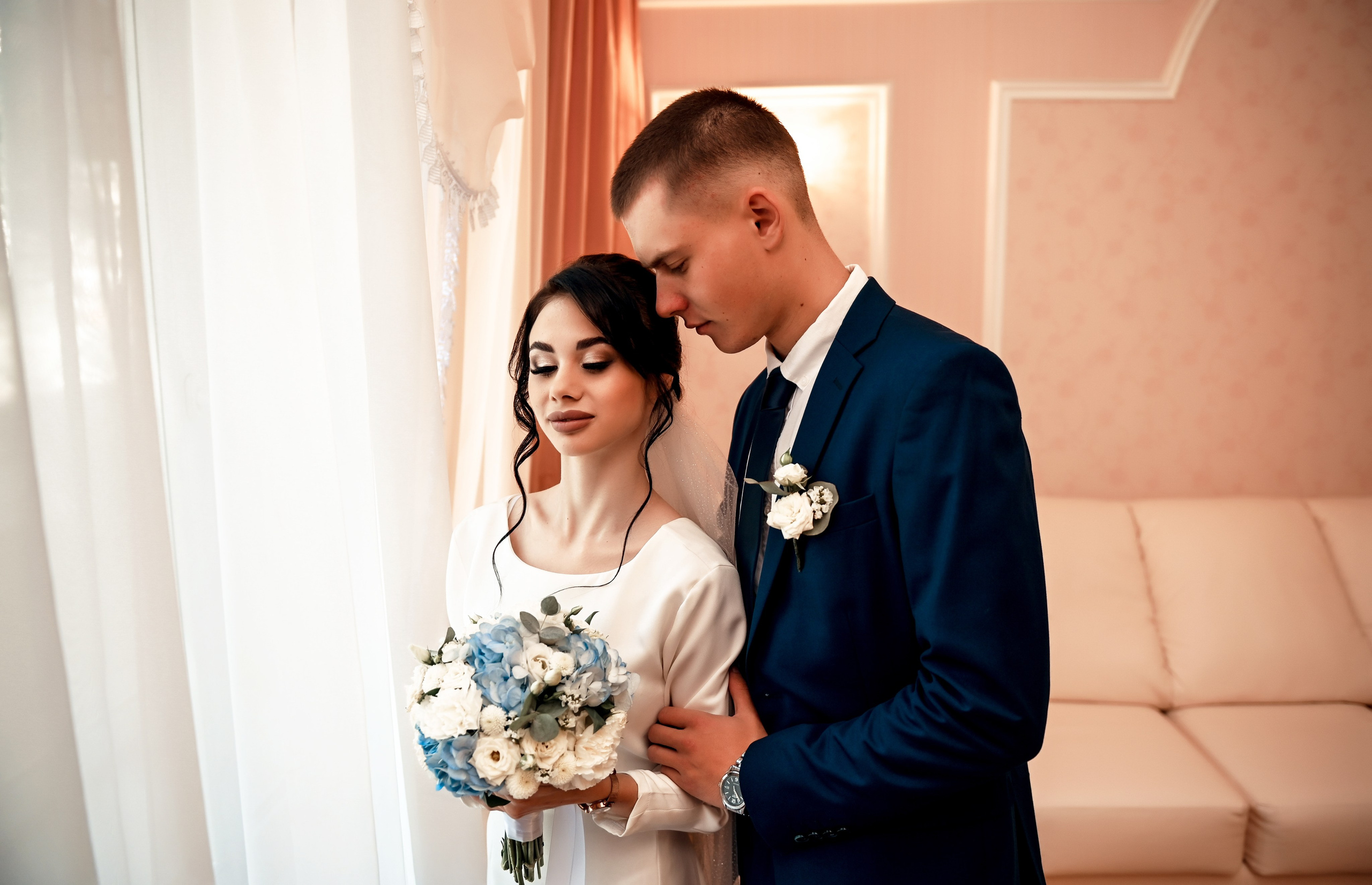 Небольшая часть фото со свадебной съемки Алексея и Даши. Свадебный, семейный, детский, контент фотограф в Омске Максим Ильин