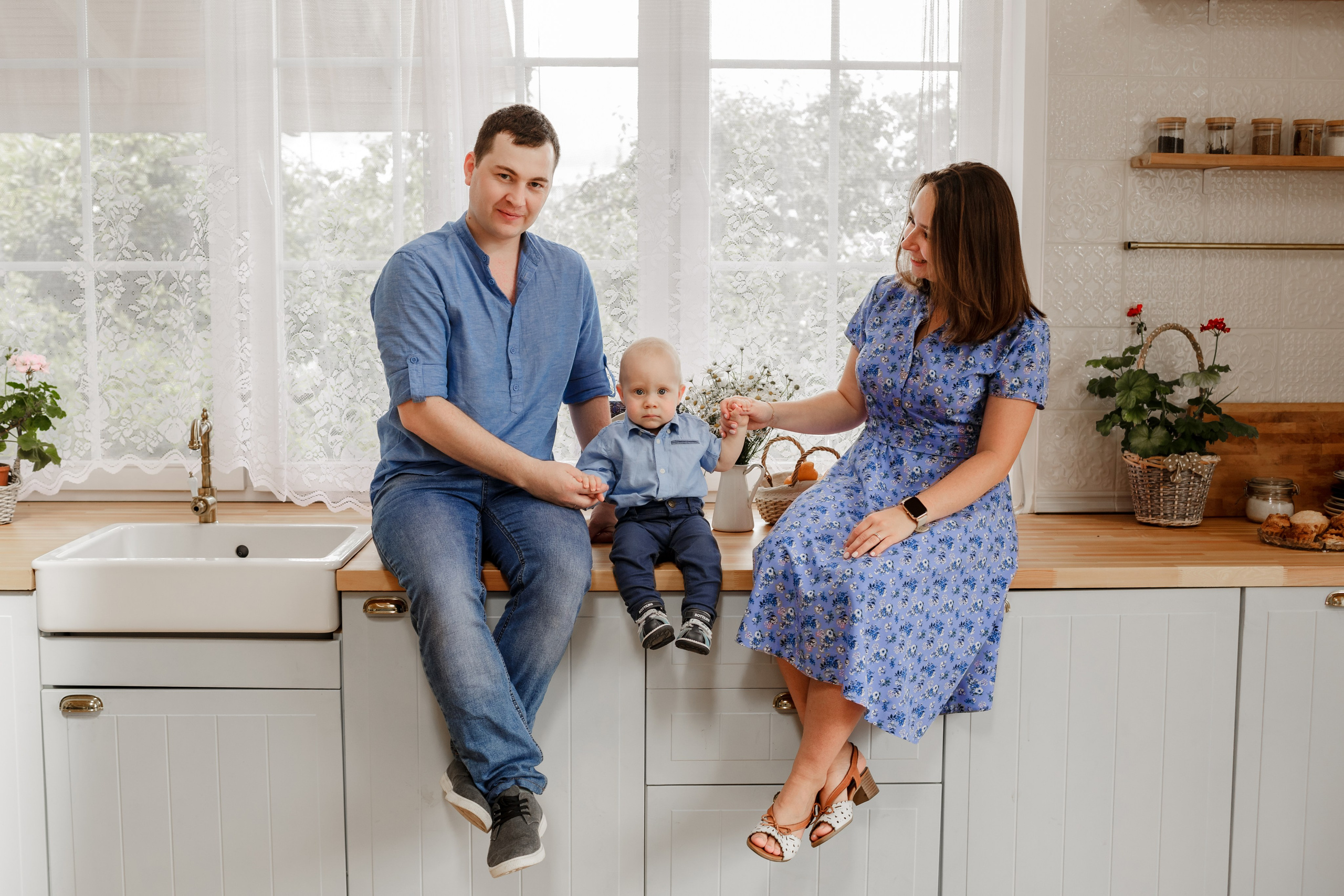 Семейная фотосессия в загородном доме. Свадебный фотограф Кирилл Белый