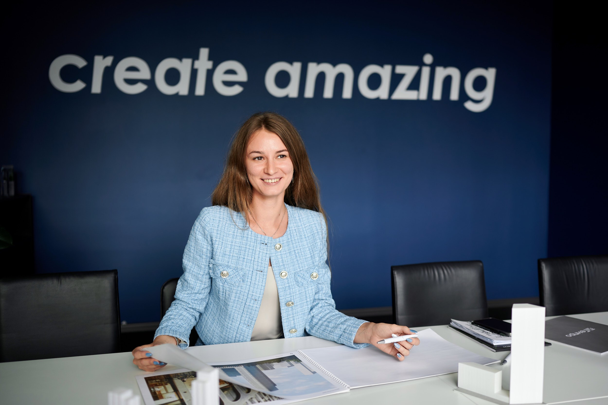 Бизнес-портреты и съемка команд в Москве — в офисе или студии. Герман Лепёхин коммерческий фотограф в Москве: репортаж, портреты, интерьеры, производство