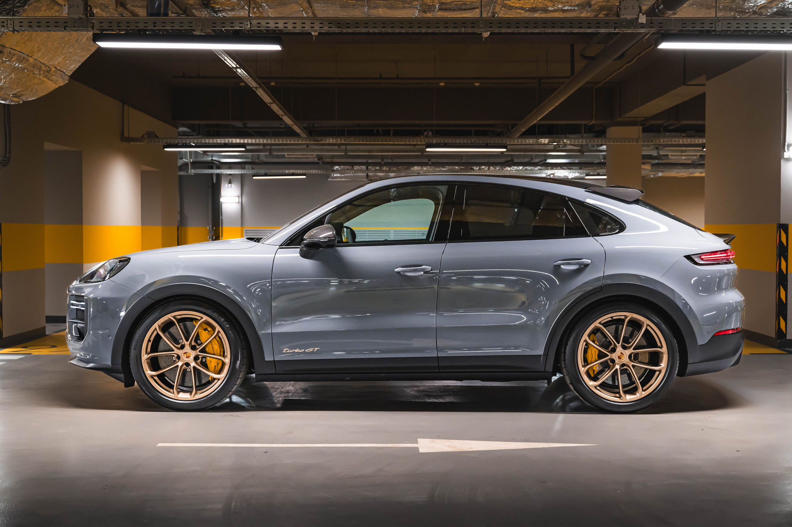 Porsche Cayenne Turbo GT 2025. Автомобильный фотограф в Москве — Сидоров Дмитрий