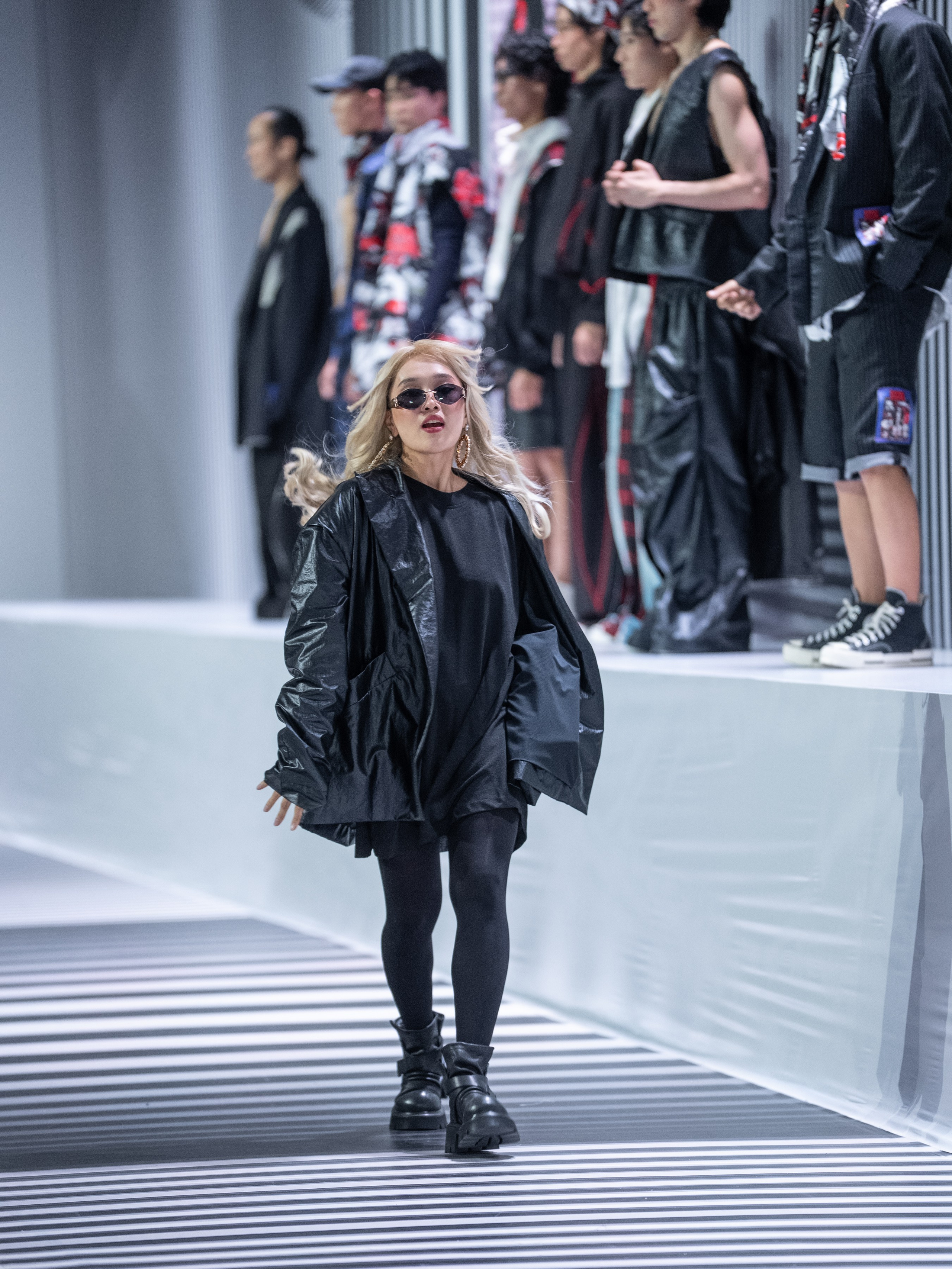 YANG LAIN (Адиля Ботабаева). Сайт Алматинского НЮ АРТ, будуар и фэшн фотографа Дениса Карпенко