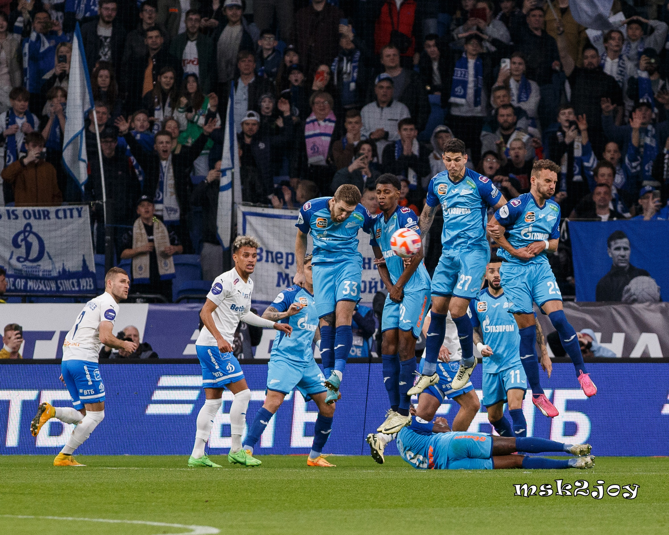 Фоторепортаж. РПЛ. Динамо — Зенит. Михаил Тоцкий портретный и репортажный фотограф в Москве