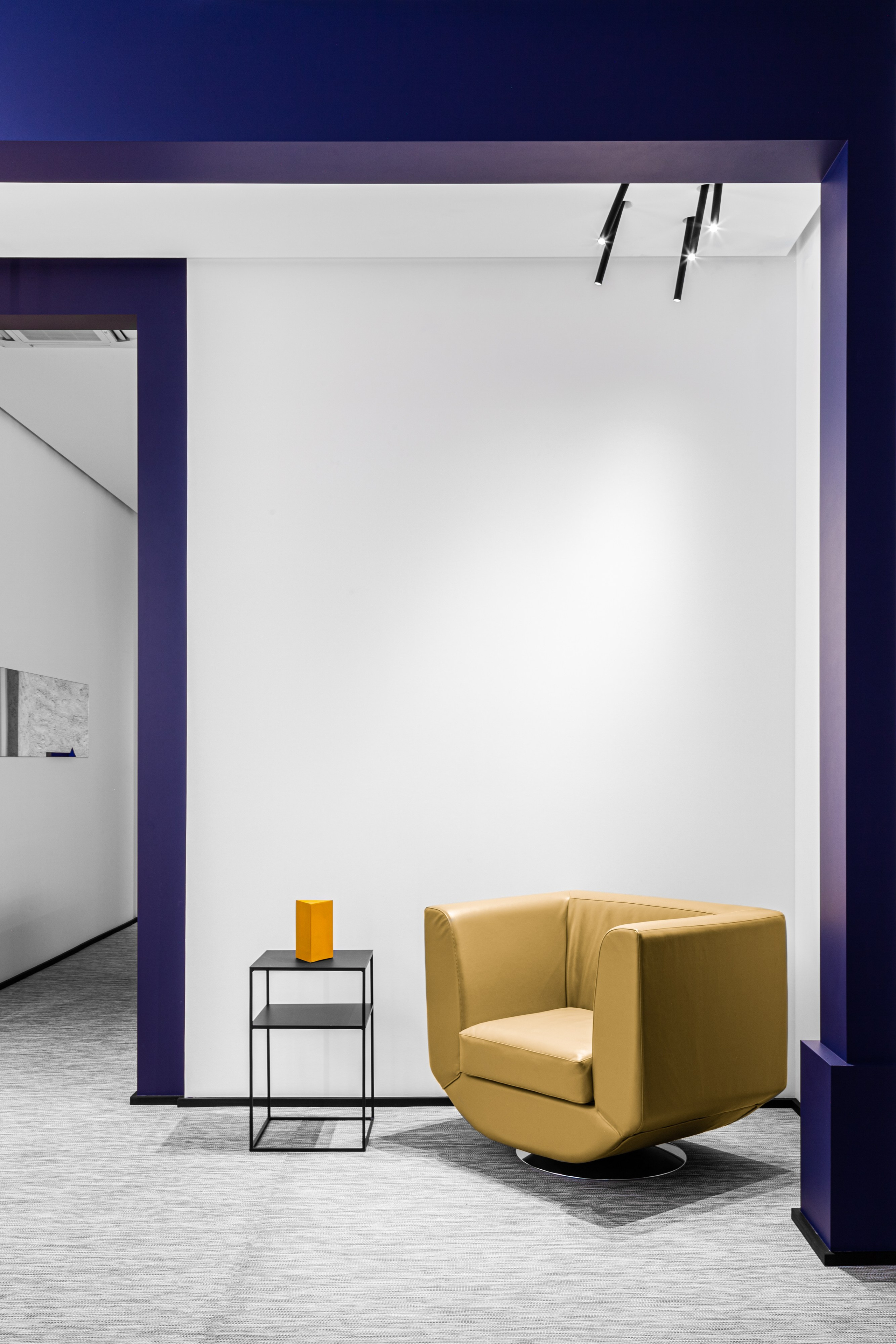 Topcoat Boutique Derufa. Интерьерный фотограф Краснодар Денис Педань