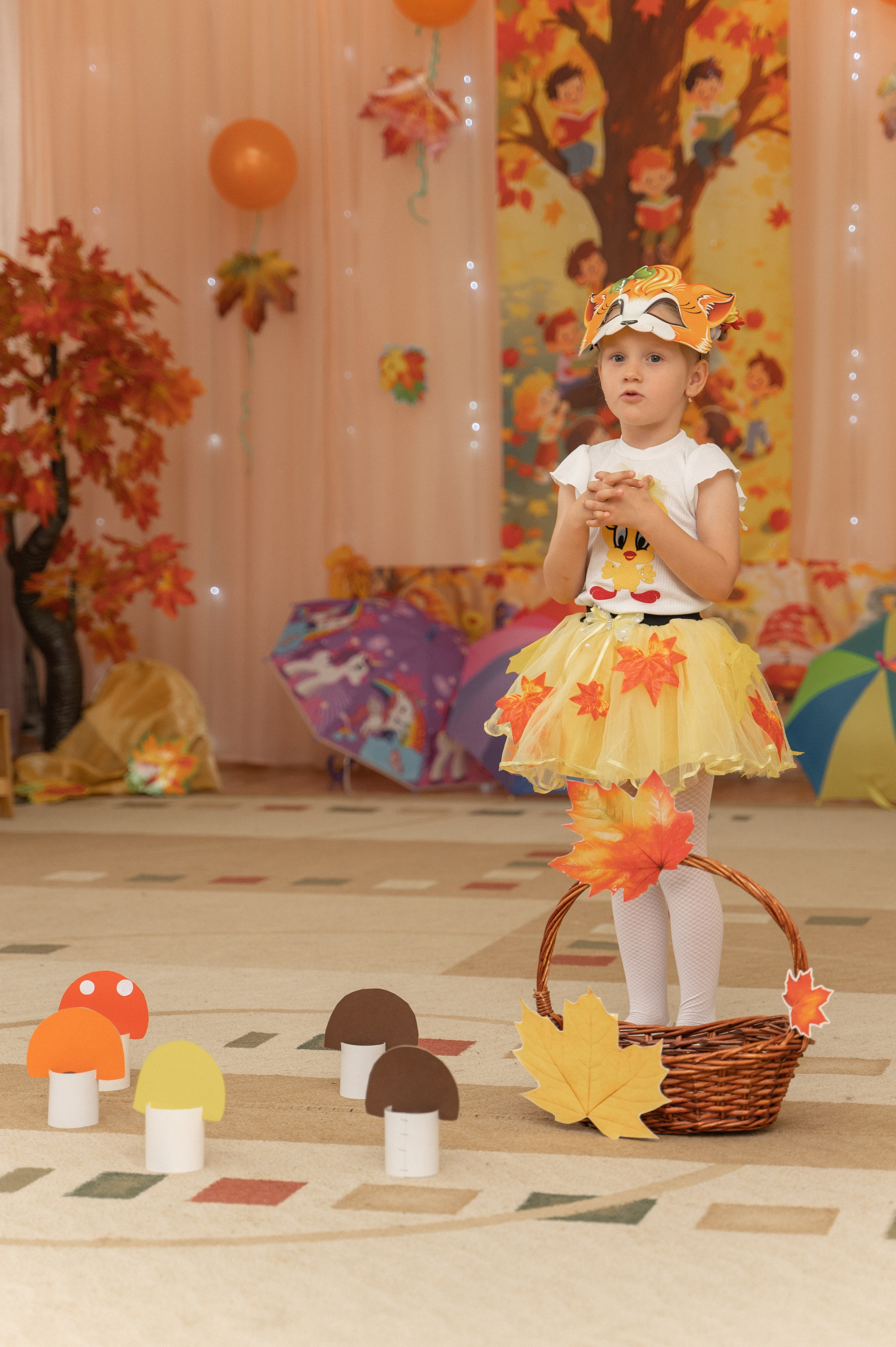 САДЫ. ФОТОГРАФ/РУДНЫЙ/КОСТАНАЙ