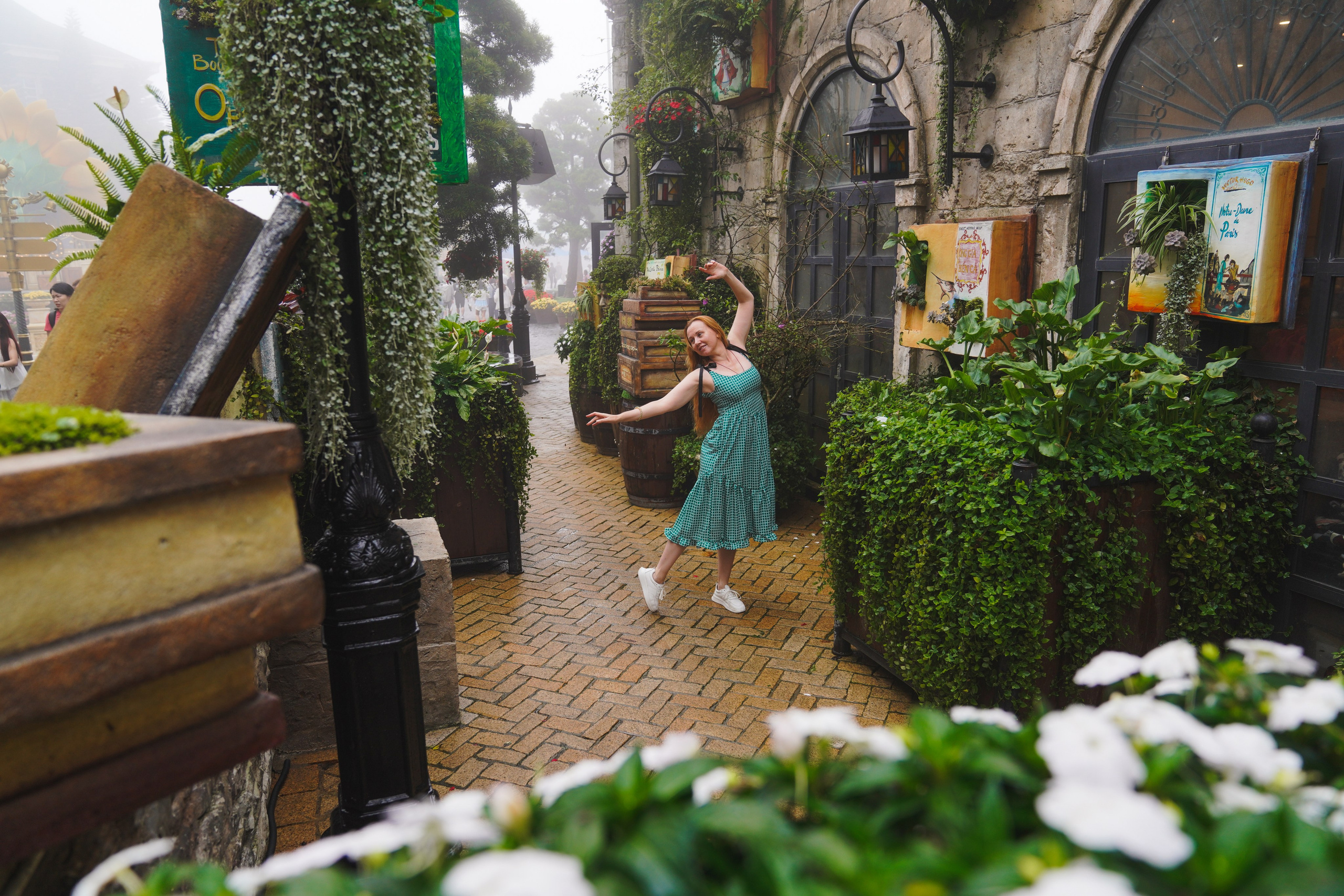 Ба На Хилс Руки Бога Золотой мост. Фотограф Сергей Кишкель Дананг Нячанг Фукуок