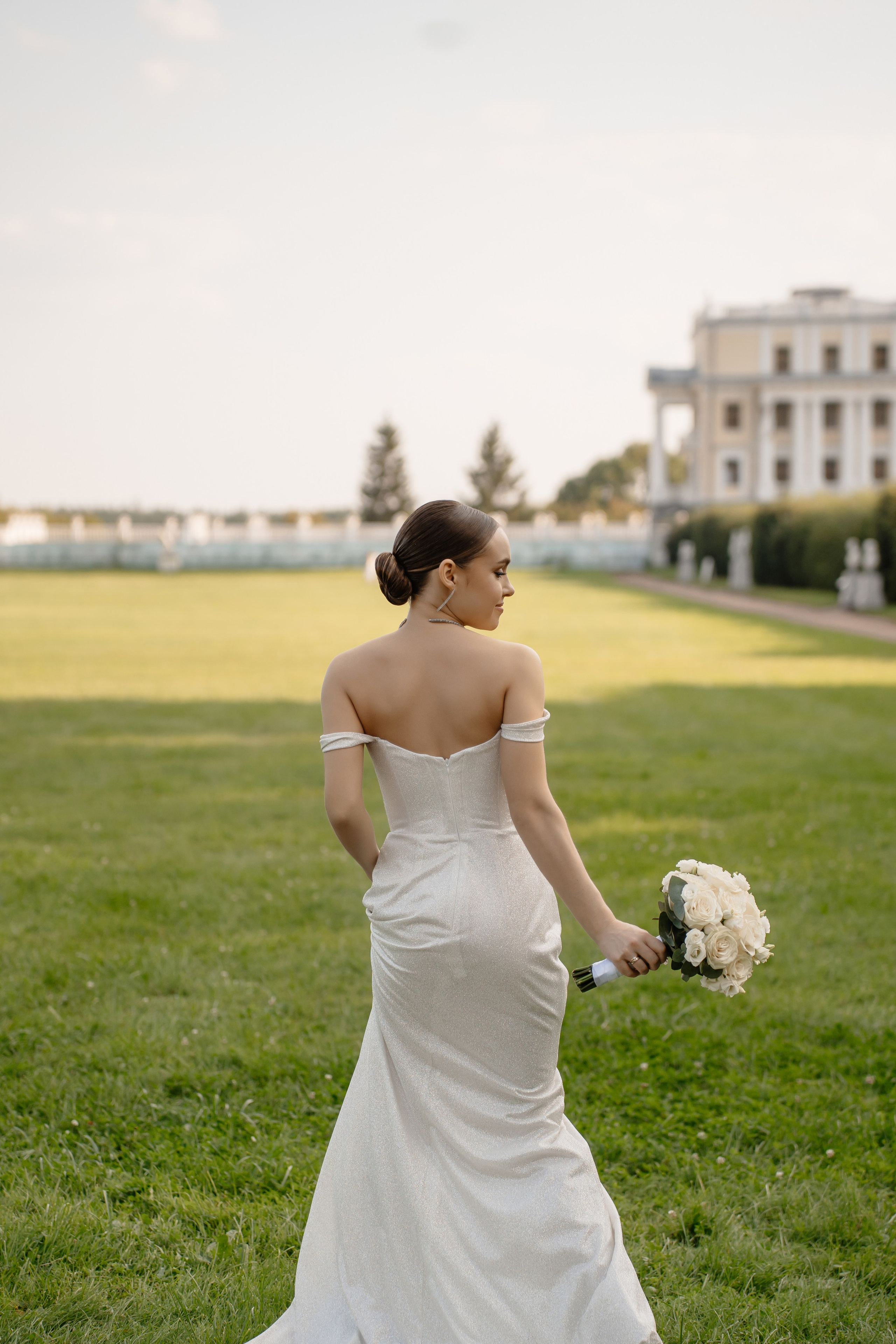 Свадебная фотосессия в парке Архангельское. Свадебный и семейный фотограф в Москве Светлана Зоткина