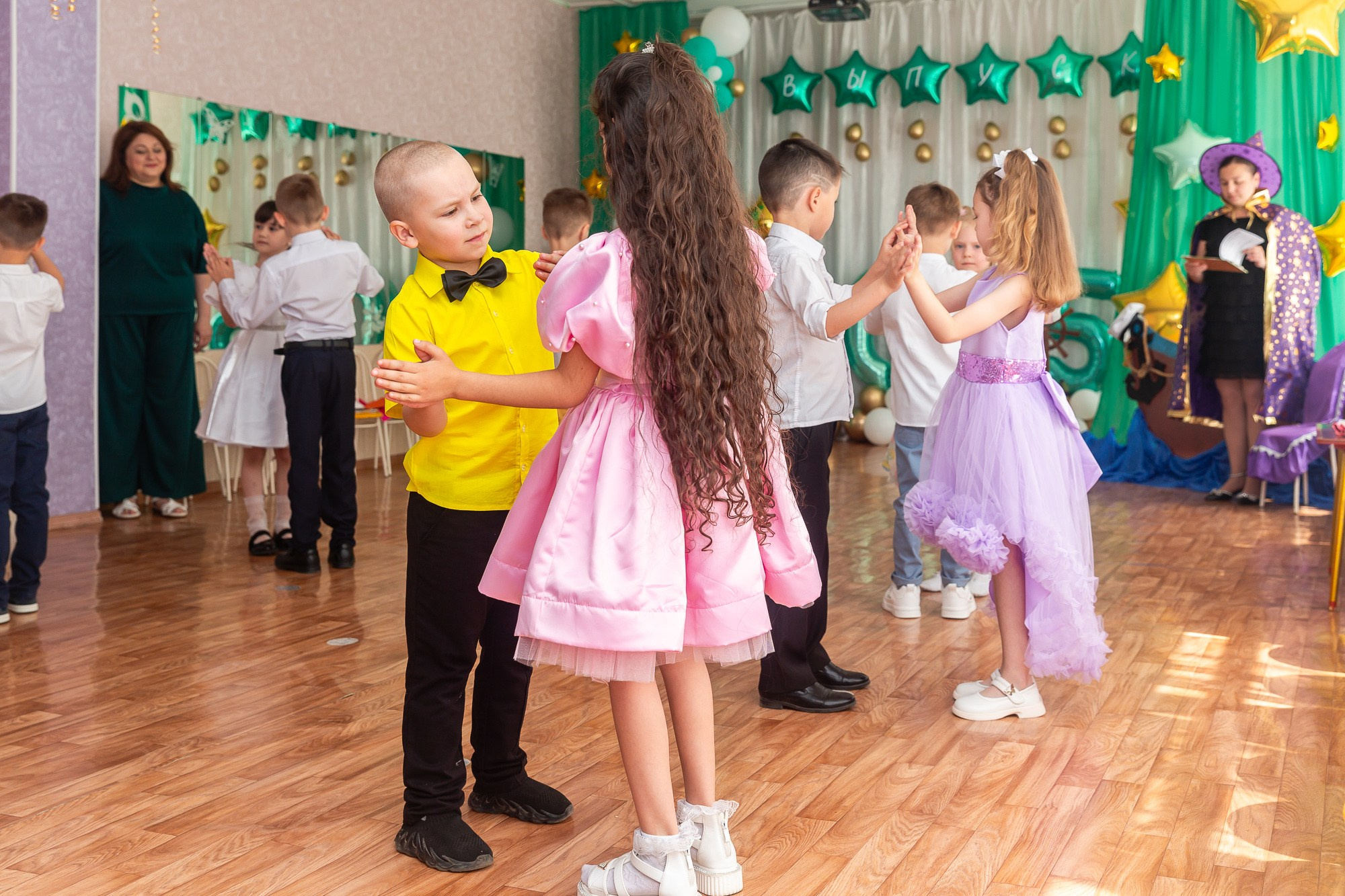 Выпускной в детсаду № 375. Фотограф в Волгограде и Волжском Наталья Фирсова