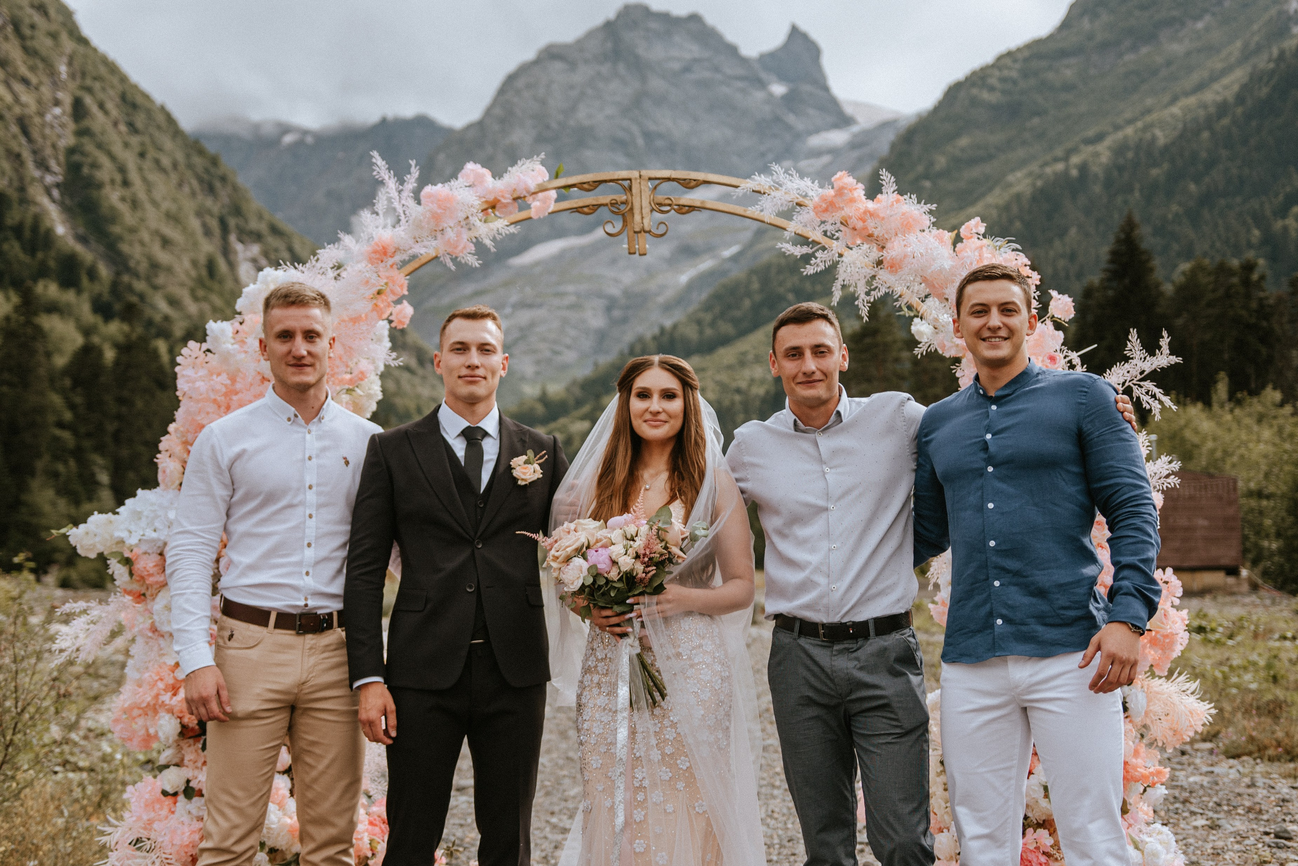 ANDREY & ELIZAVETA | DOMBAY. Фотограф Настя Конник | Пятигорск | Эльбрус | Домбай | Архыз