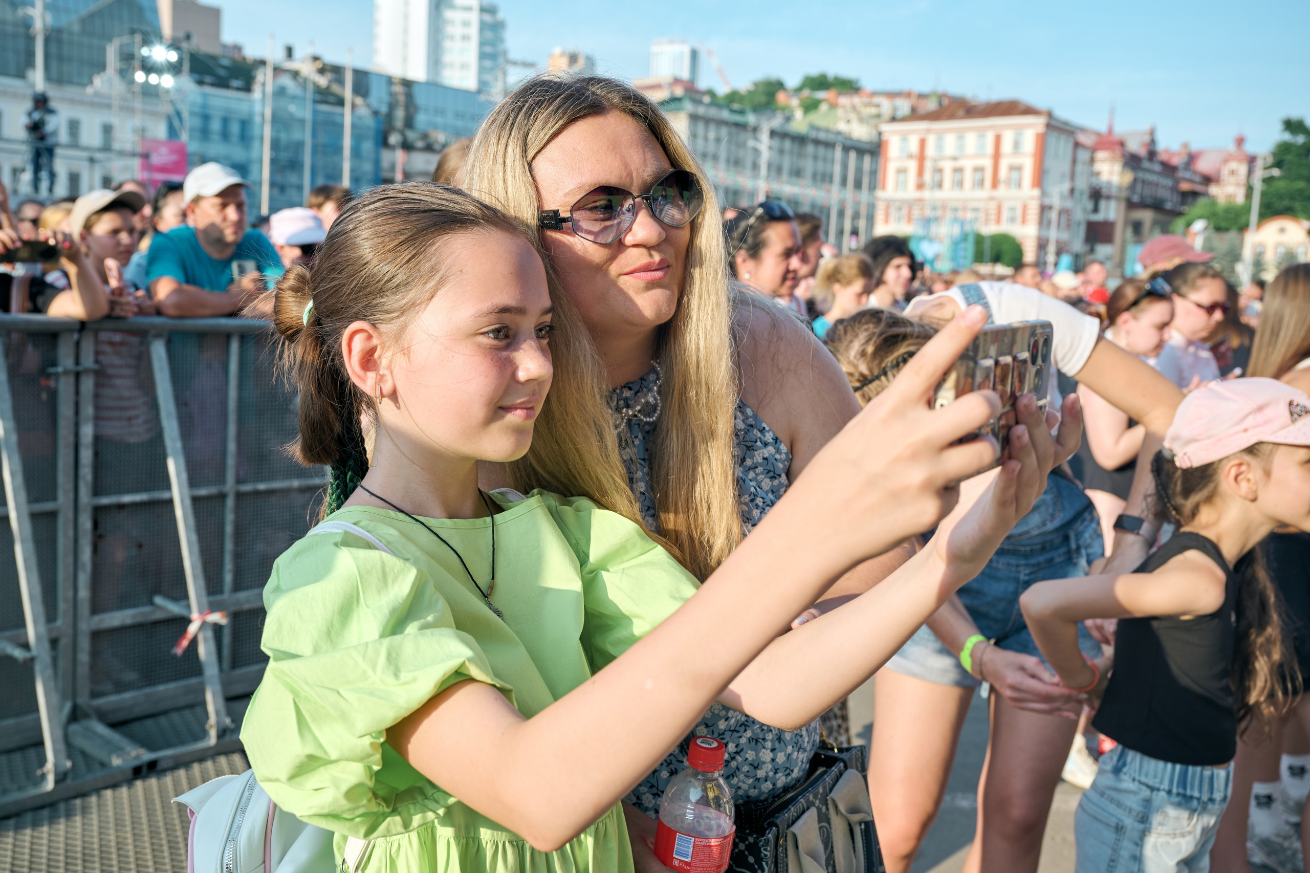 День молодежи вечерняя программа. Профессиональный репортажный фотограф Инесса Иминова