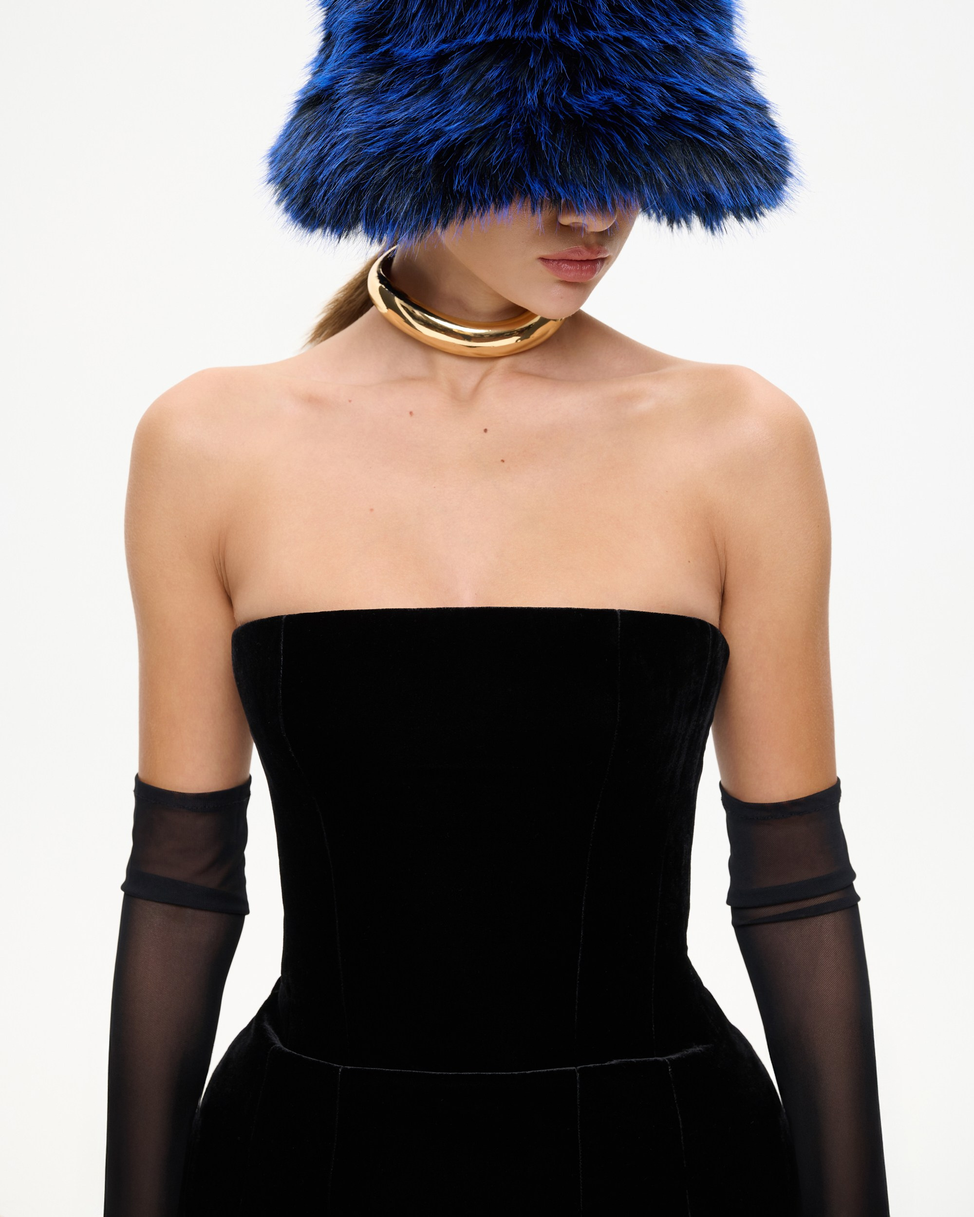 Каталог для бренда The Rozie. Фотограф для брендов в Москве Ксения Чупрунова