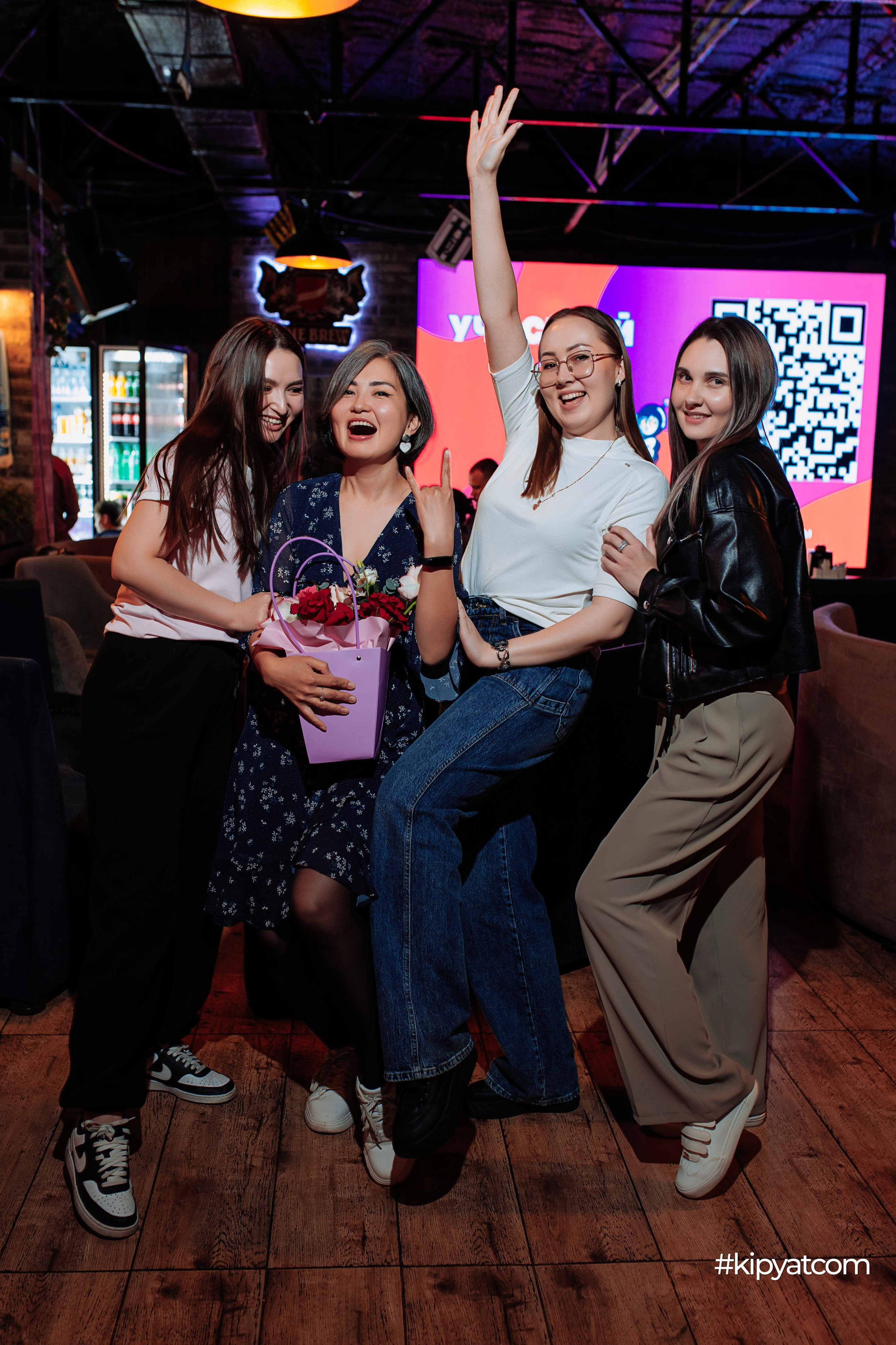 Эйнштейн Party