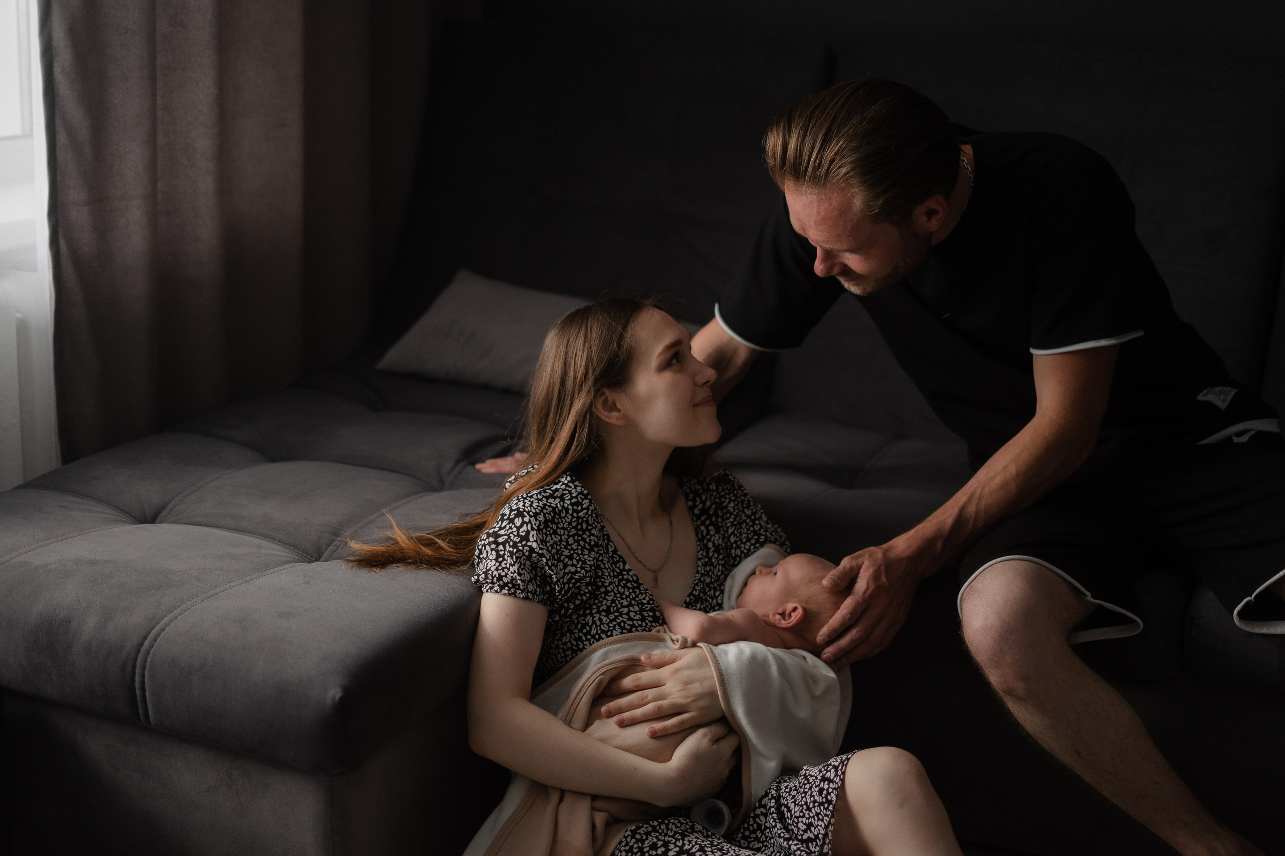 Диана, Роман и Максим. Главная