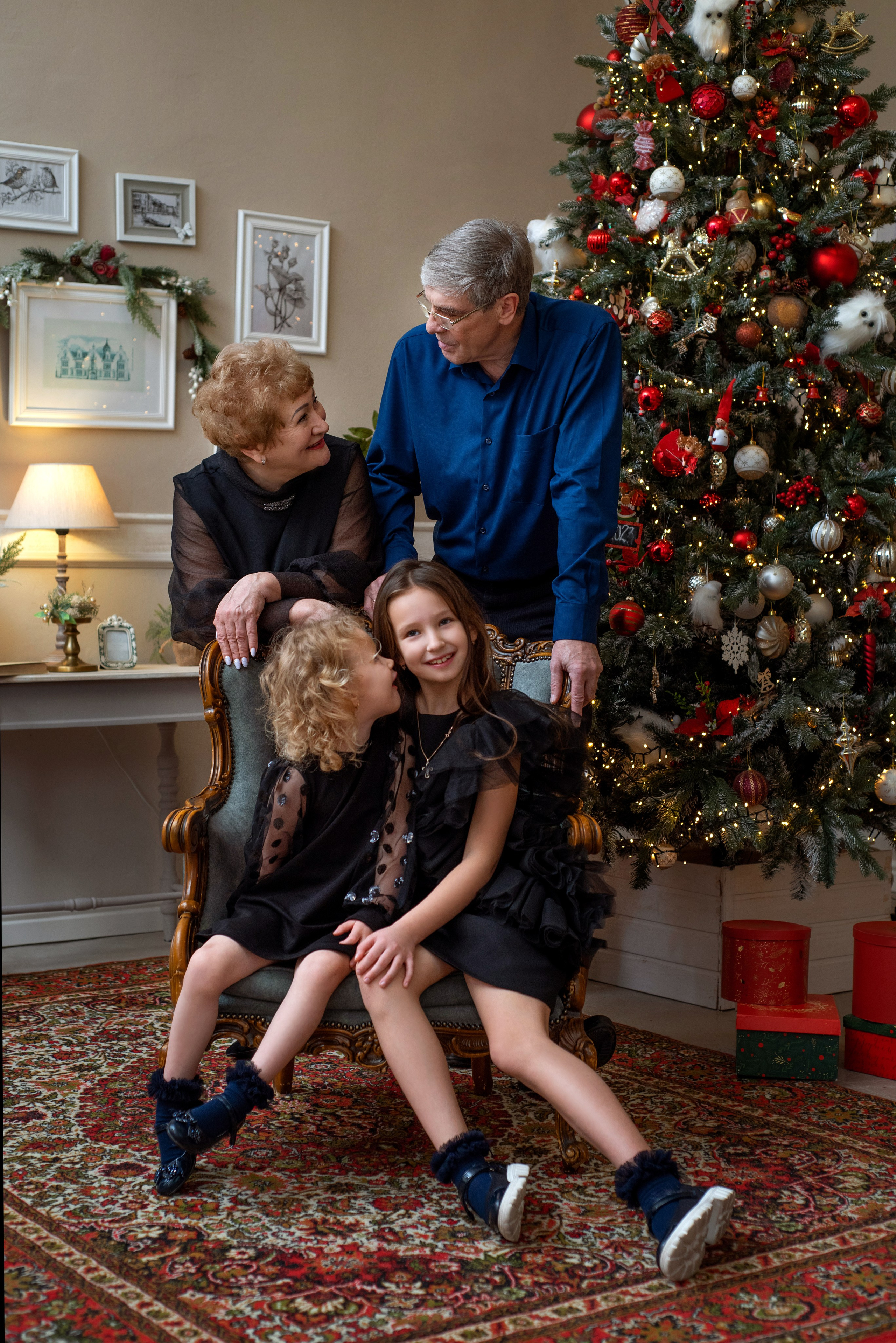 СВЕТЛАНА И АЛЕКСАНДР С ВНУЧКАМИ. Ольга Козлова фотограф Волгоград olkiny-fotki.ru