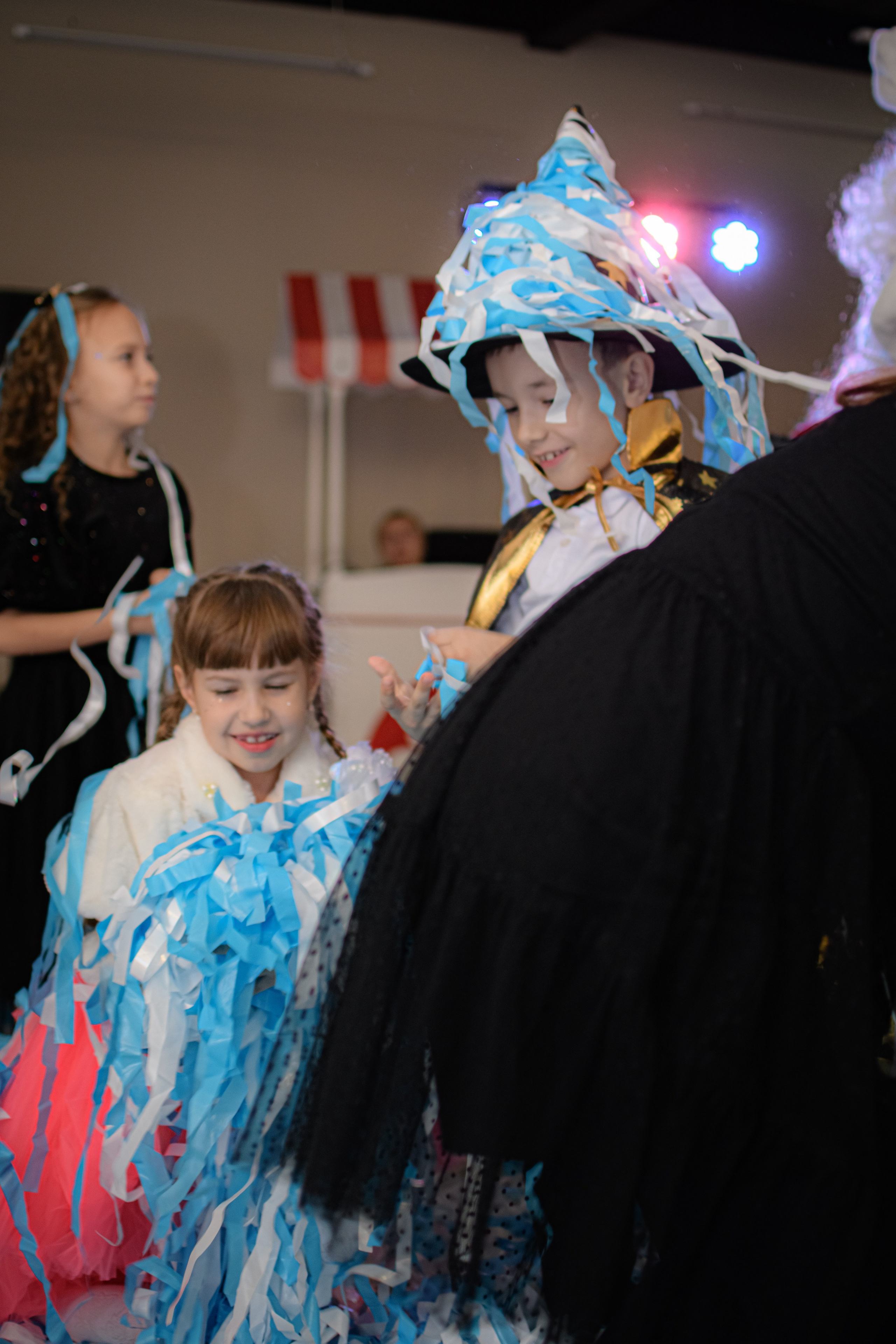 HAPPY NEW YEAR. Photokarish