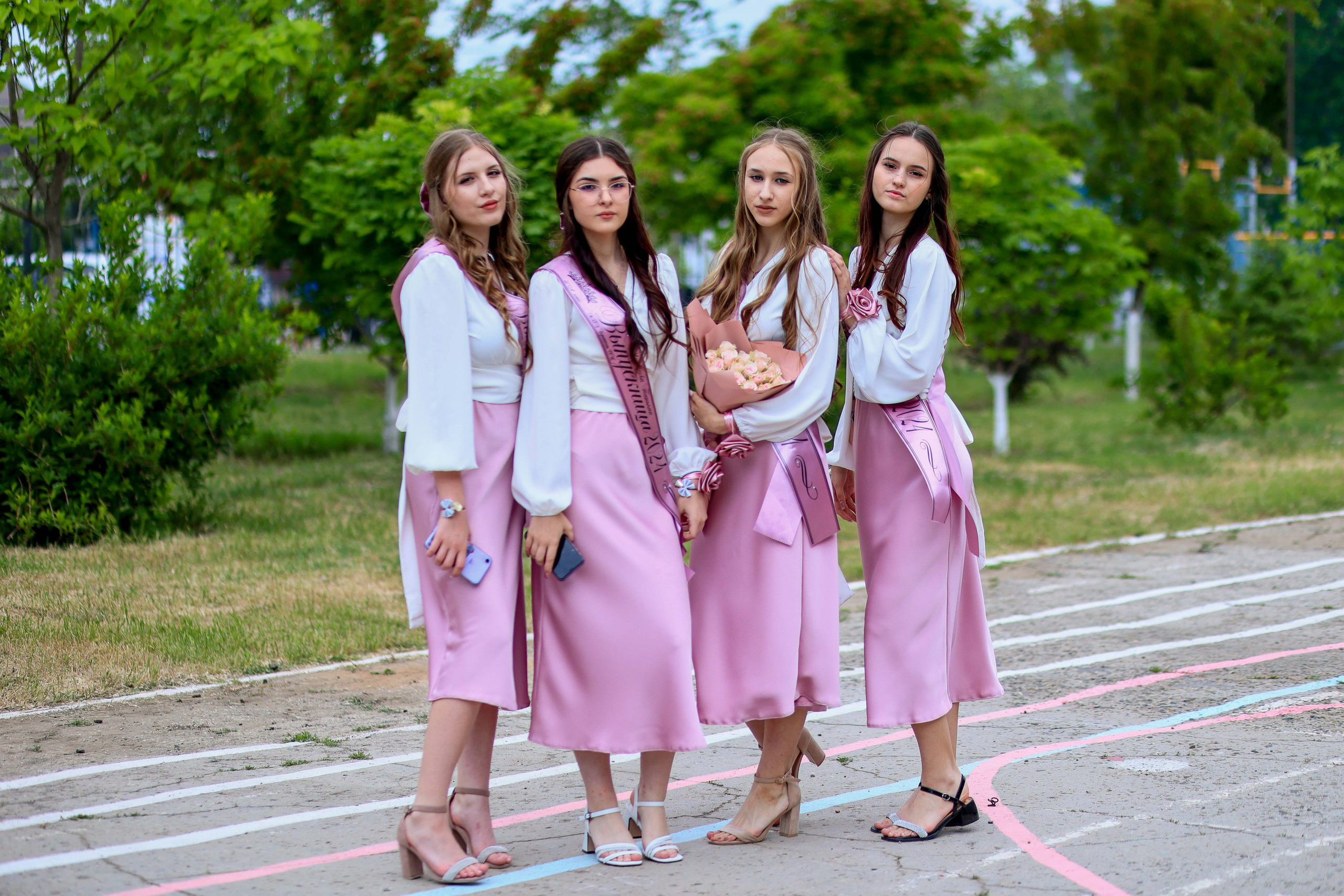 ШКОЛА ПОСЛЕДНИЙ ЗВОНОК. Свадебный фотограф — видеограф в г. Астрахань Екатерина Юмашева