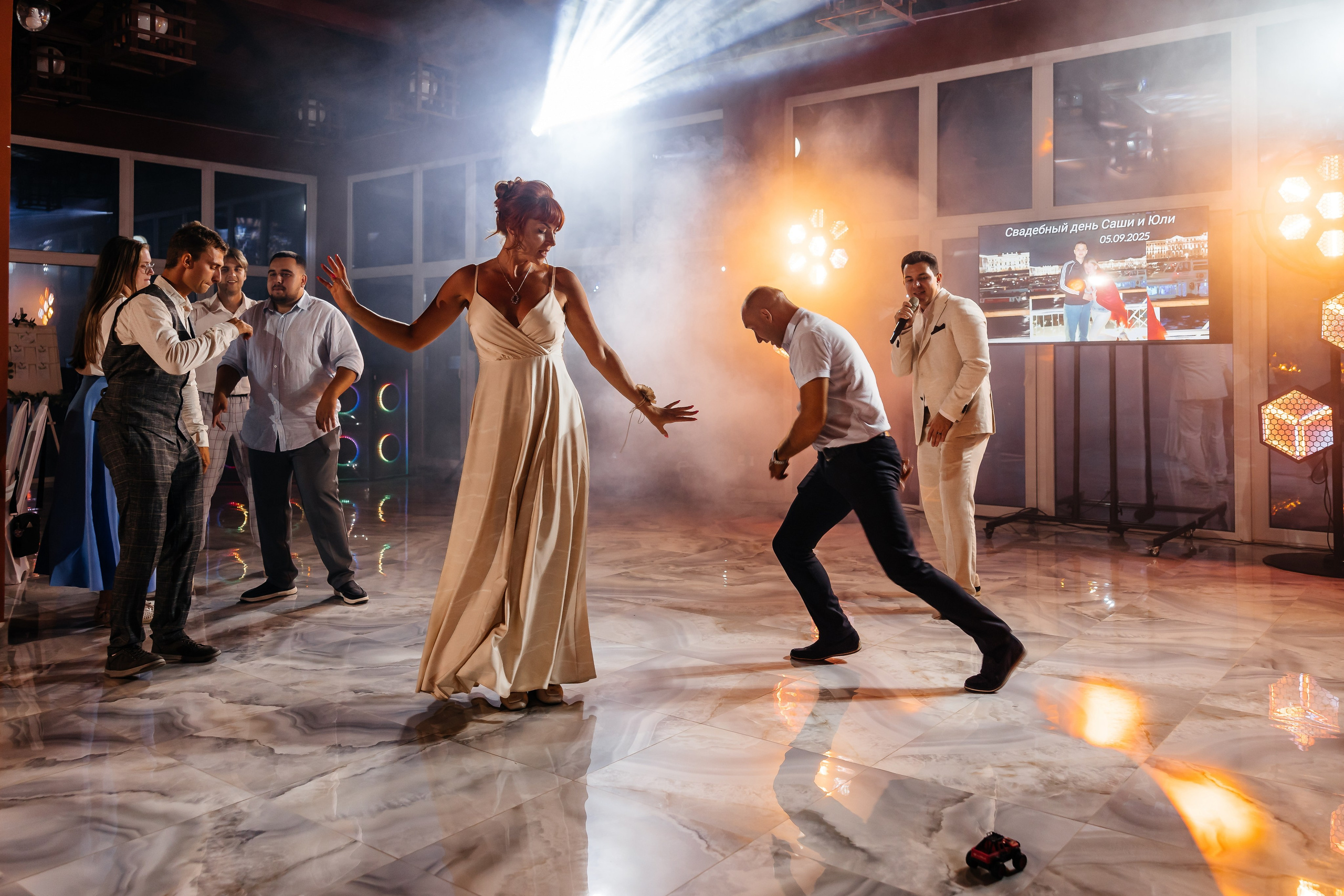 Анонс свадьбы Юлии и Александра. Свадебный фотограф в Крыму и Севастополе Ольга Баскакова