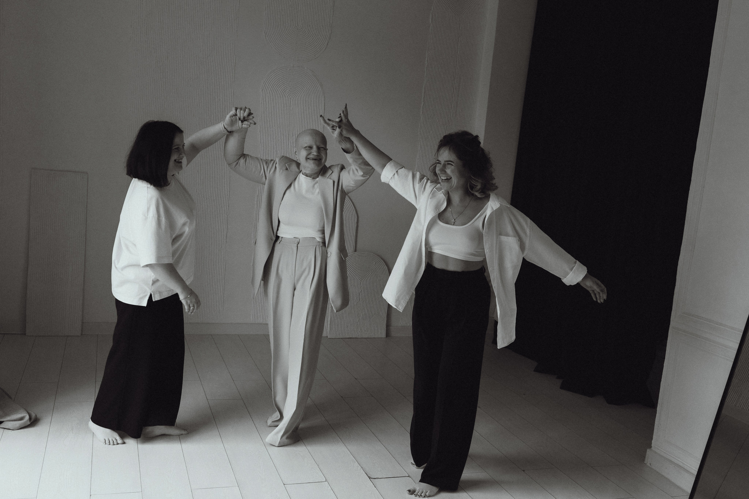 Пока мы ещё дети, мир кажется бесконечным, а мечты — возможны. Семейный фотограф Донецк