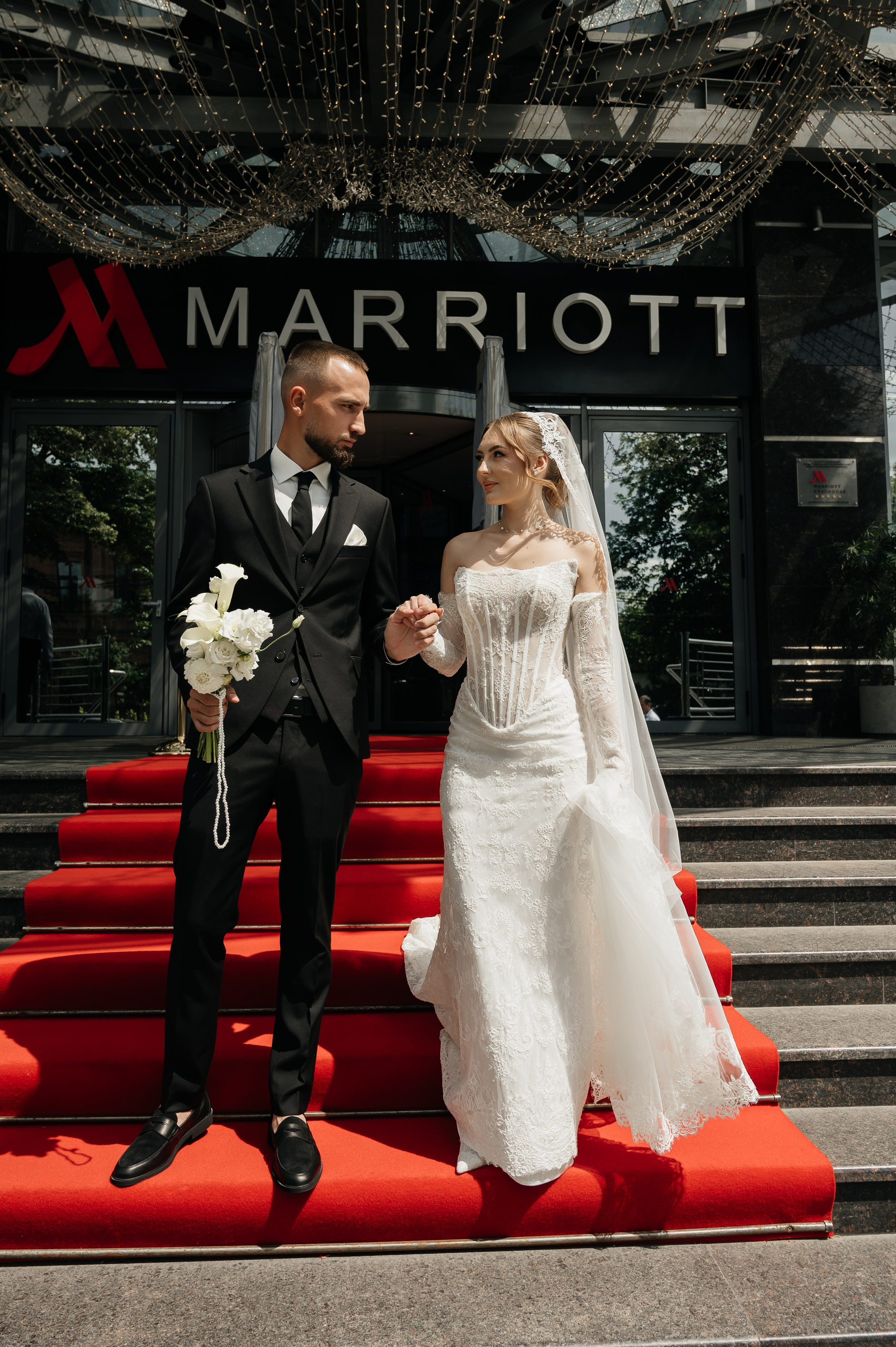 Свадьба (утро в отеле). Свадебный и семейный фотограф в Краснодаре Алина Мельник