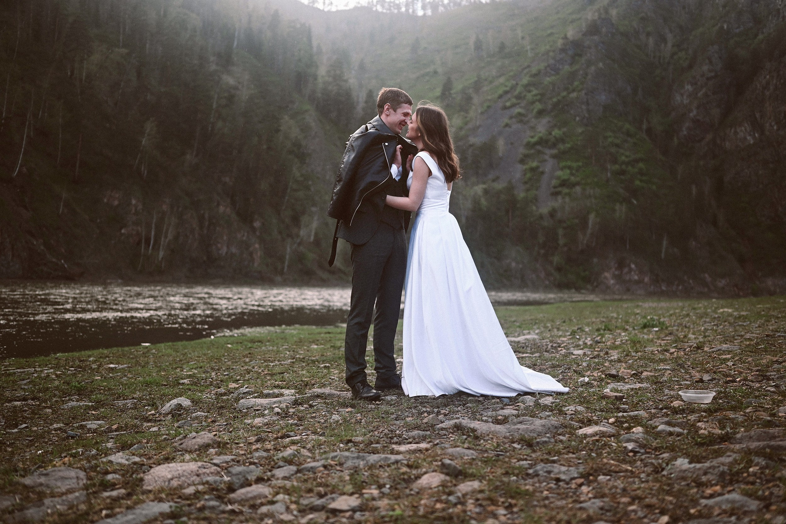 Свадьба Александры и Романа. Торгашинский хребет. Фотограф Красноярск Базуев Марк