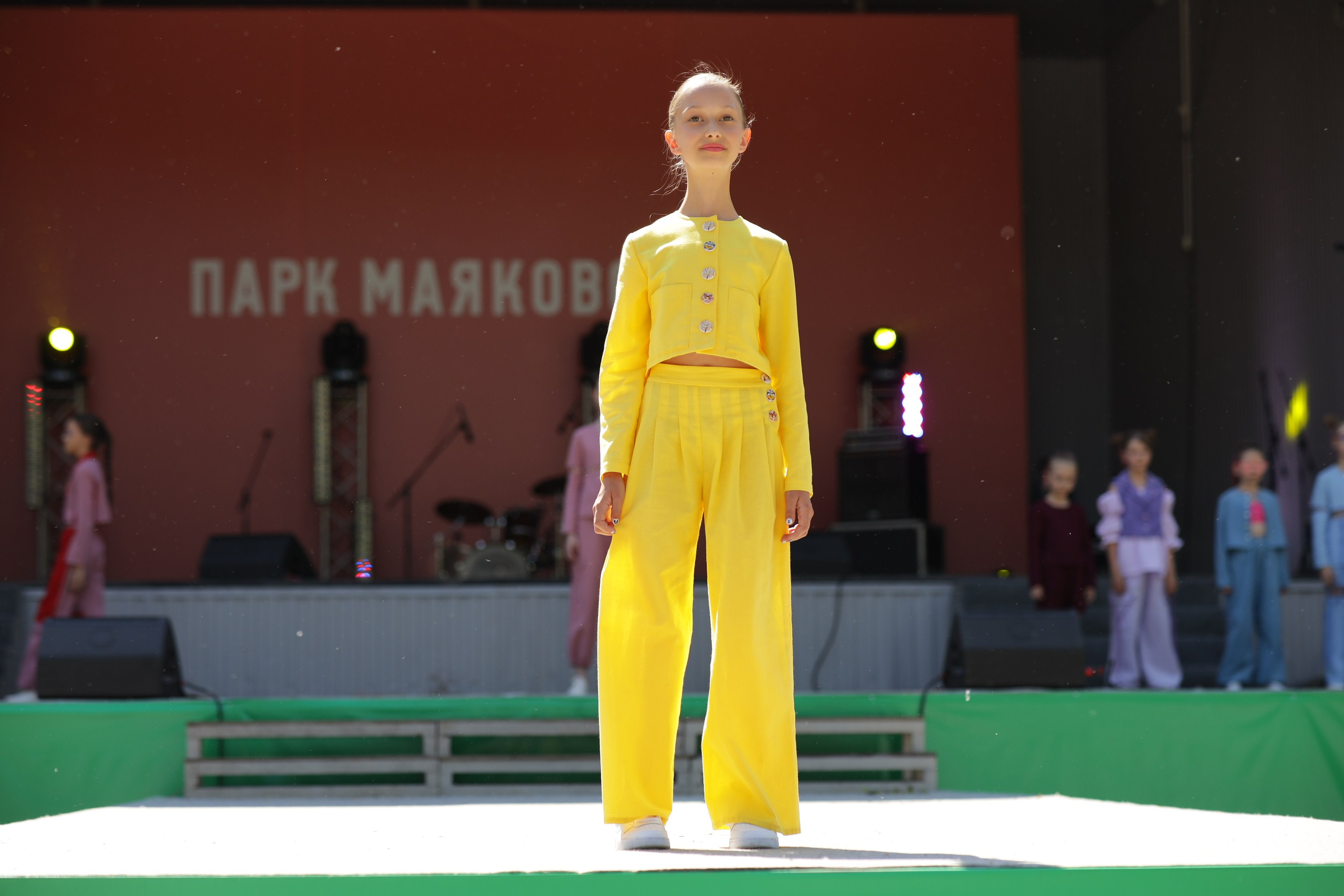 Модный показ 2023. Фотограф в Екатеринбурге Олег Алексеев. Фотосессия в Екатеринбурге