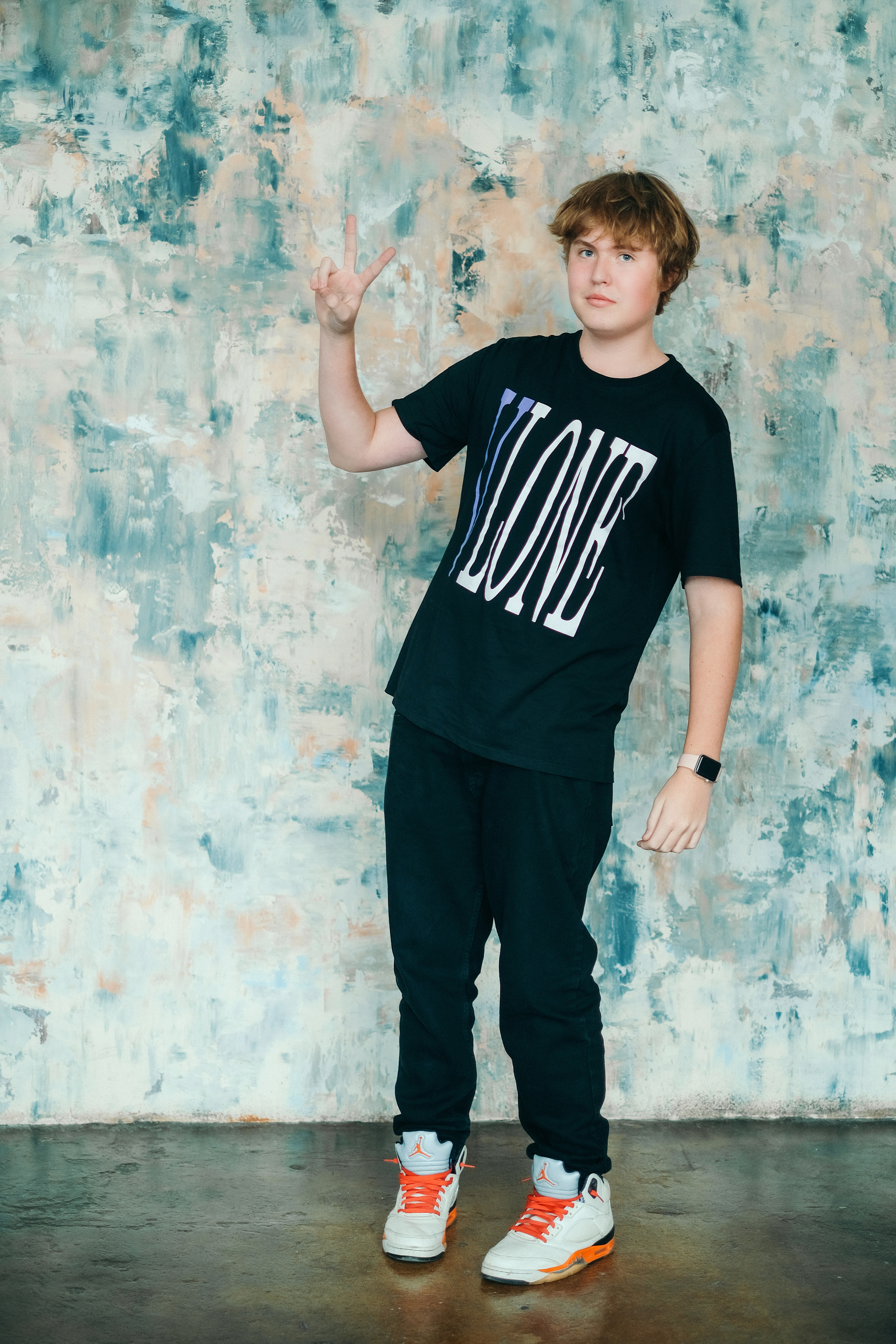 фотосессия для выпускного альбома, выпускной старшеклассников, позирование, идеи для выпускных альбомов