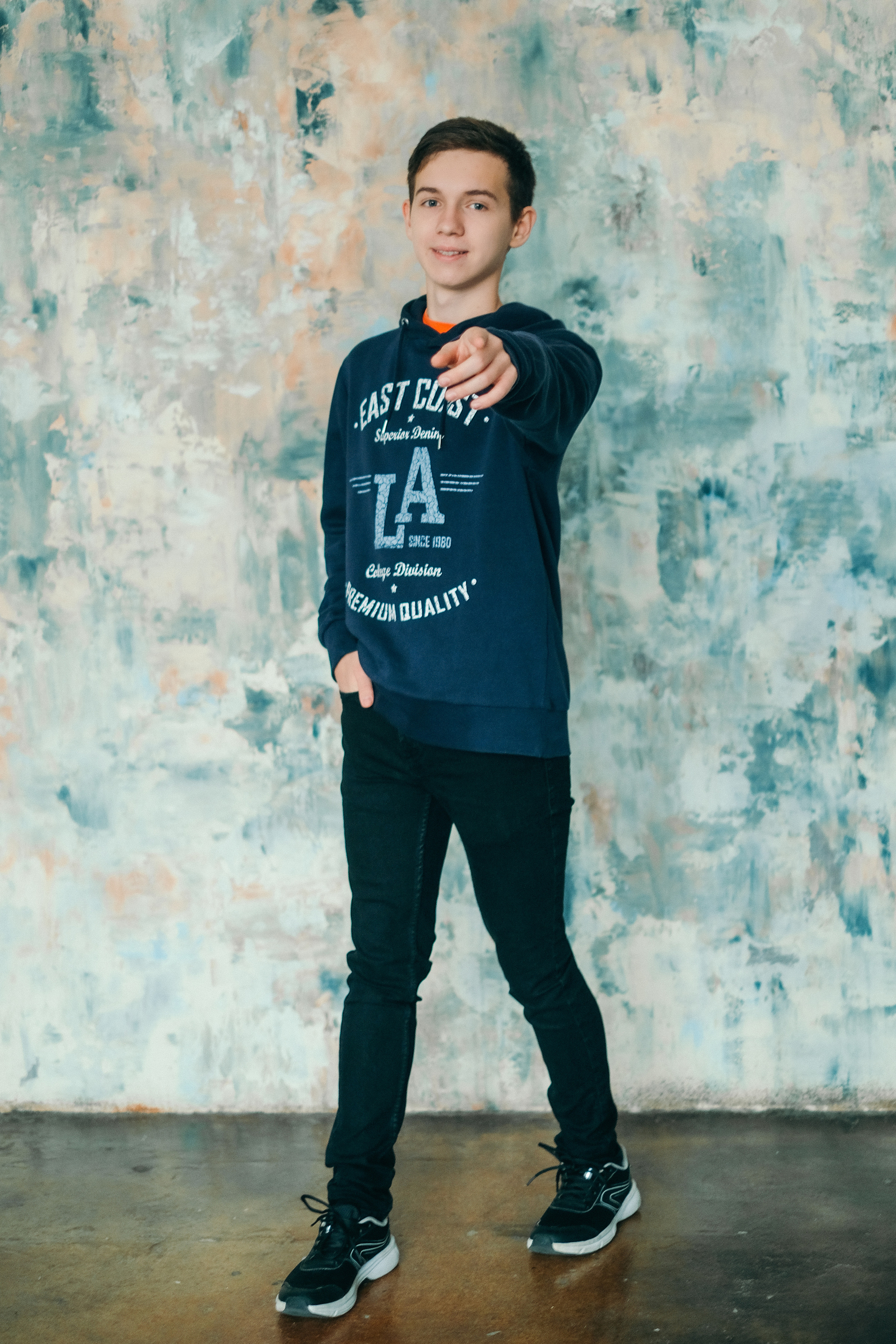 фотосессия для выпускного альбома, выпускной старшеклассников, позирование, идеи для выпускных альбомов